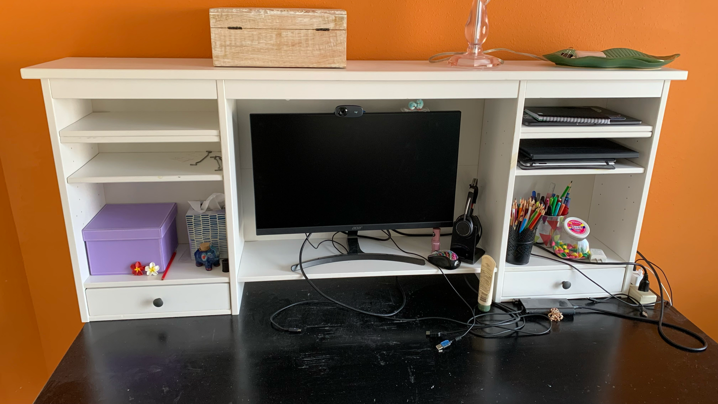 White Desk Table.