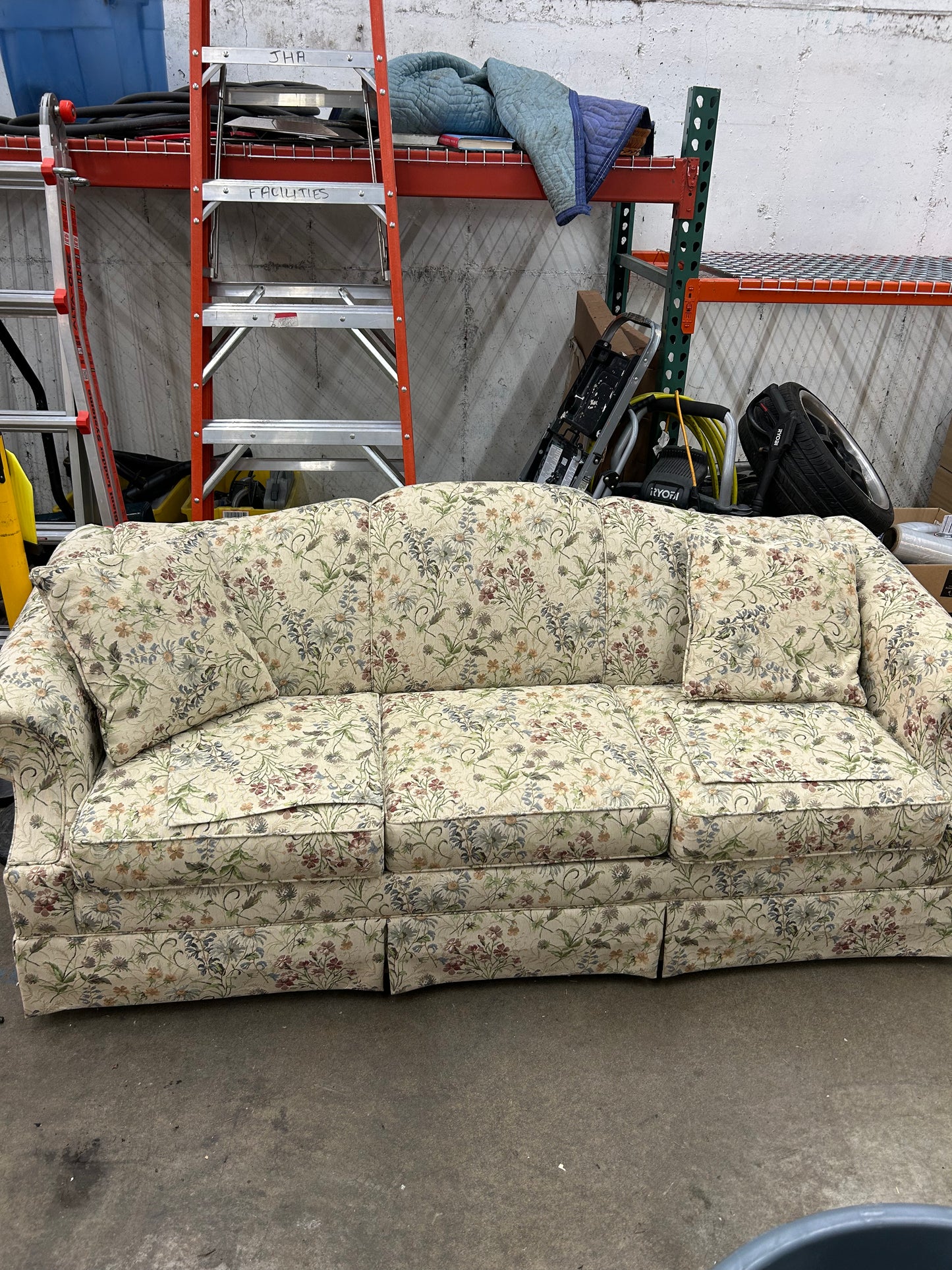 Floral Sofa Couch Flexsteel