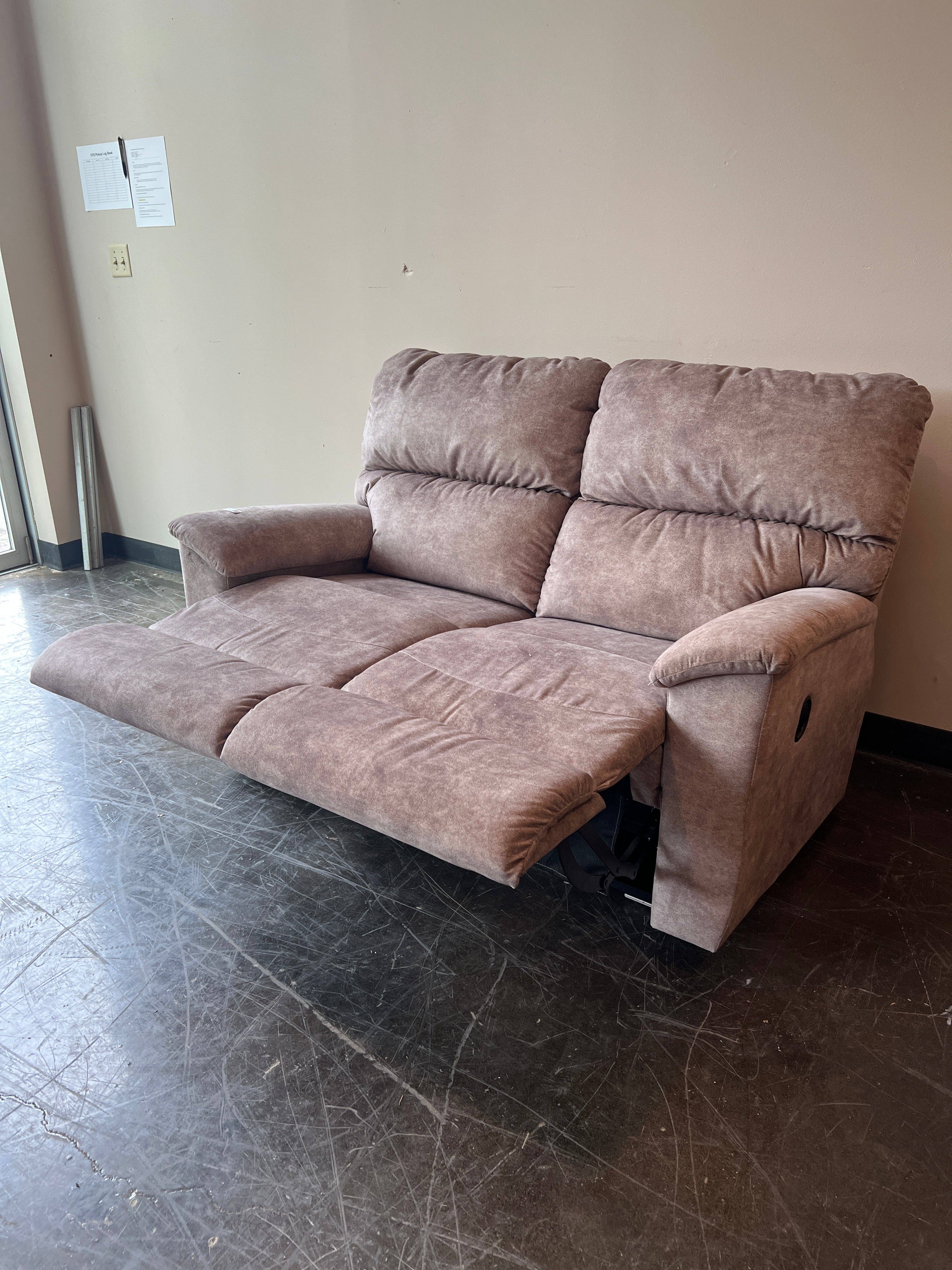 Gray Weathered Leather Love Seat Recliner
