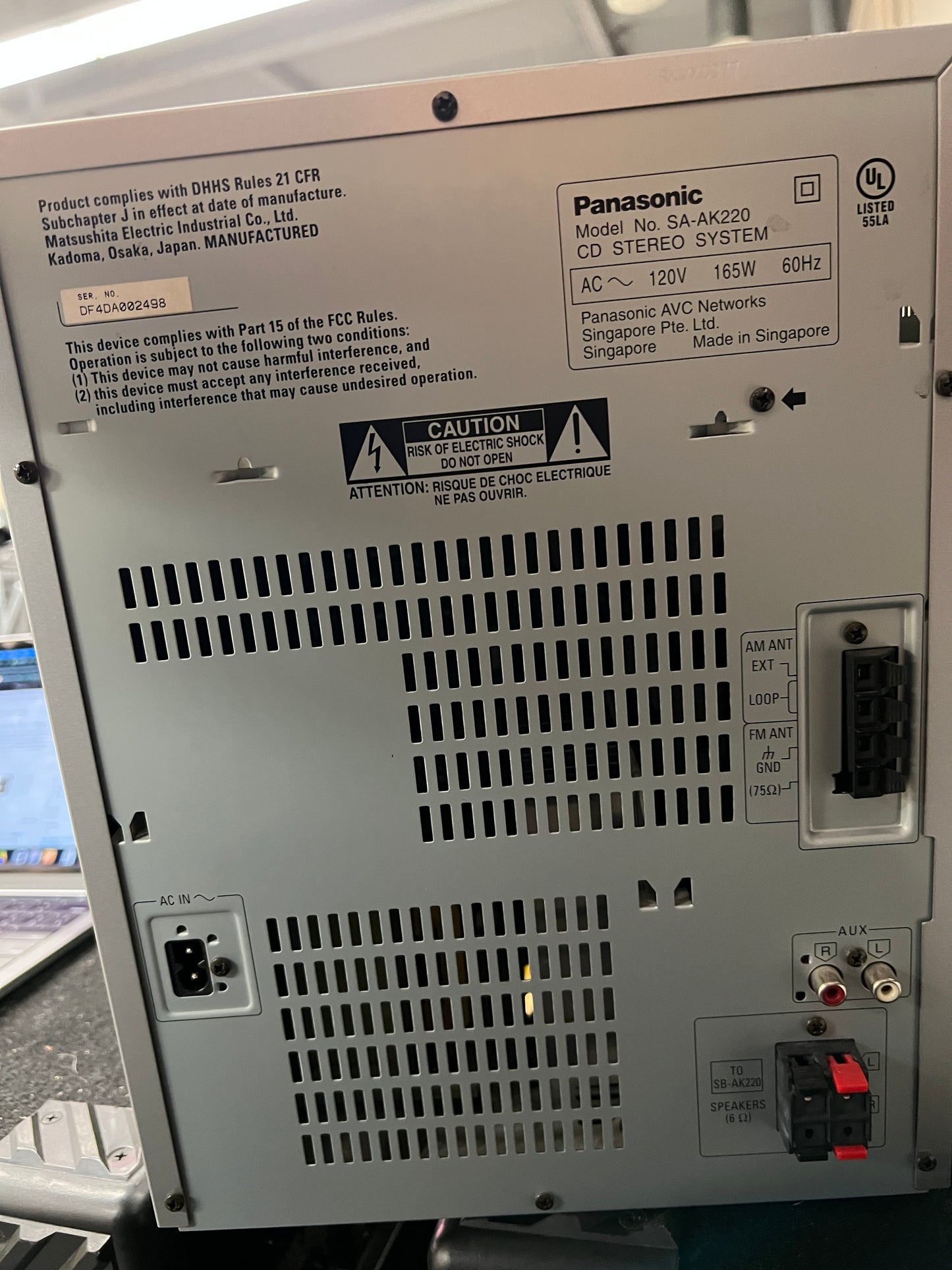 Panasonic 5-CD Changer SB-AK220 with Speakers