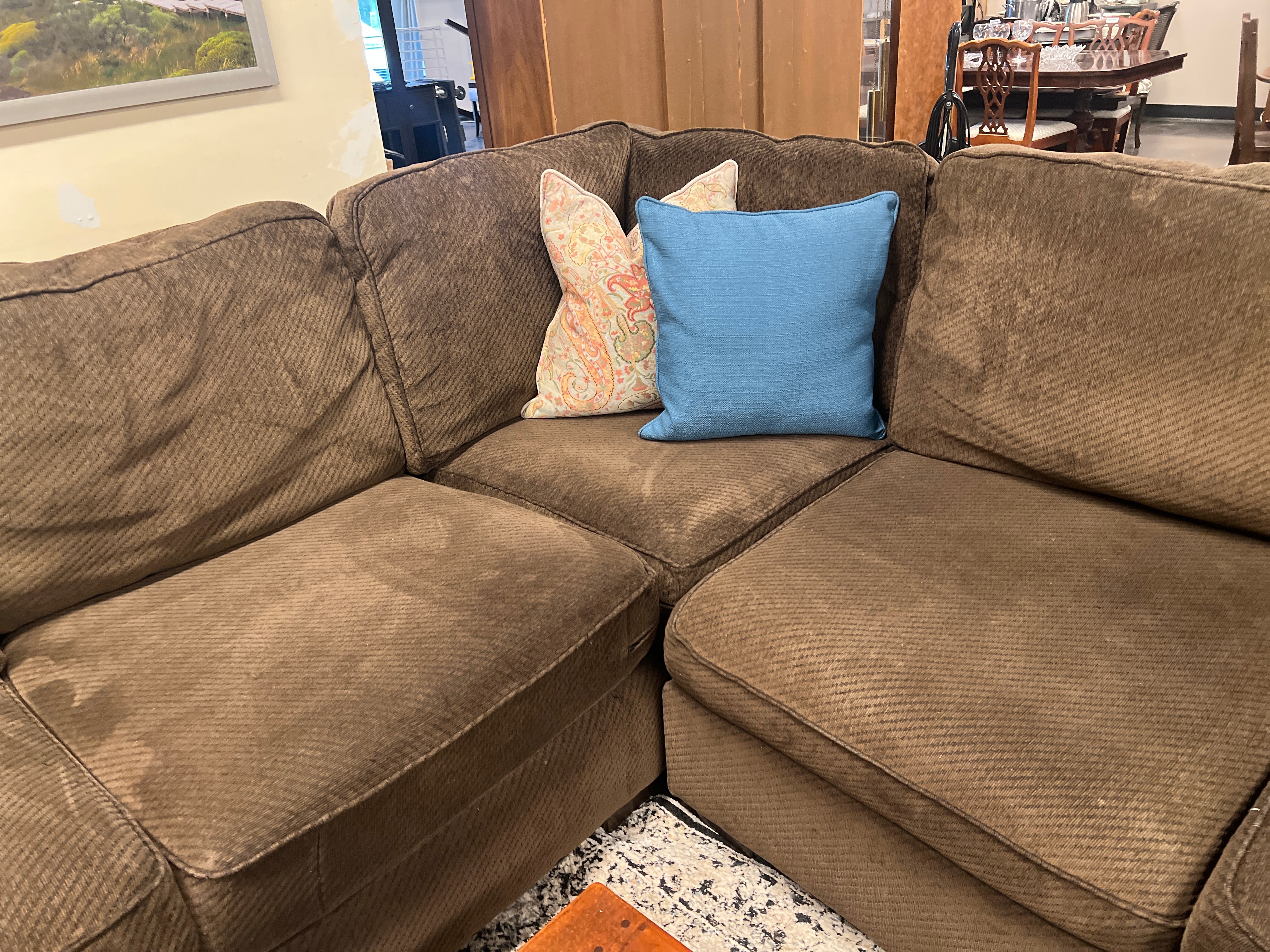 Ashley Furniture Mammoth 3-Piece Brown Cloth Sectional