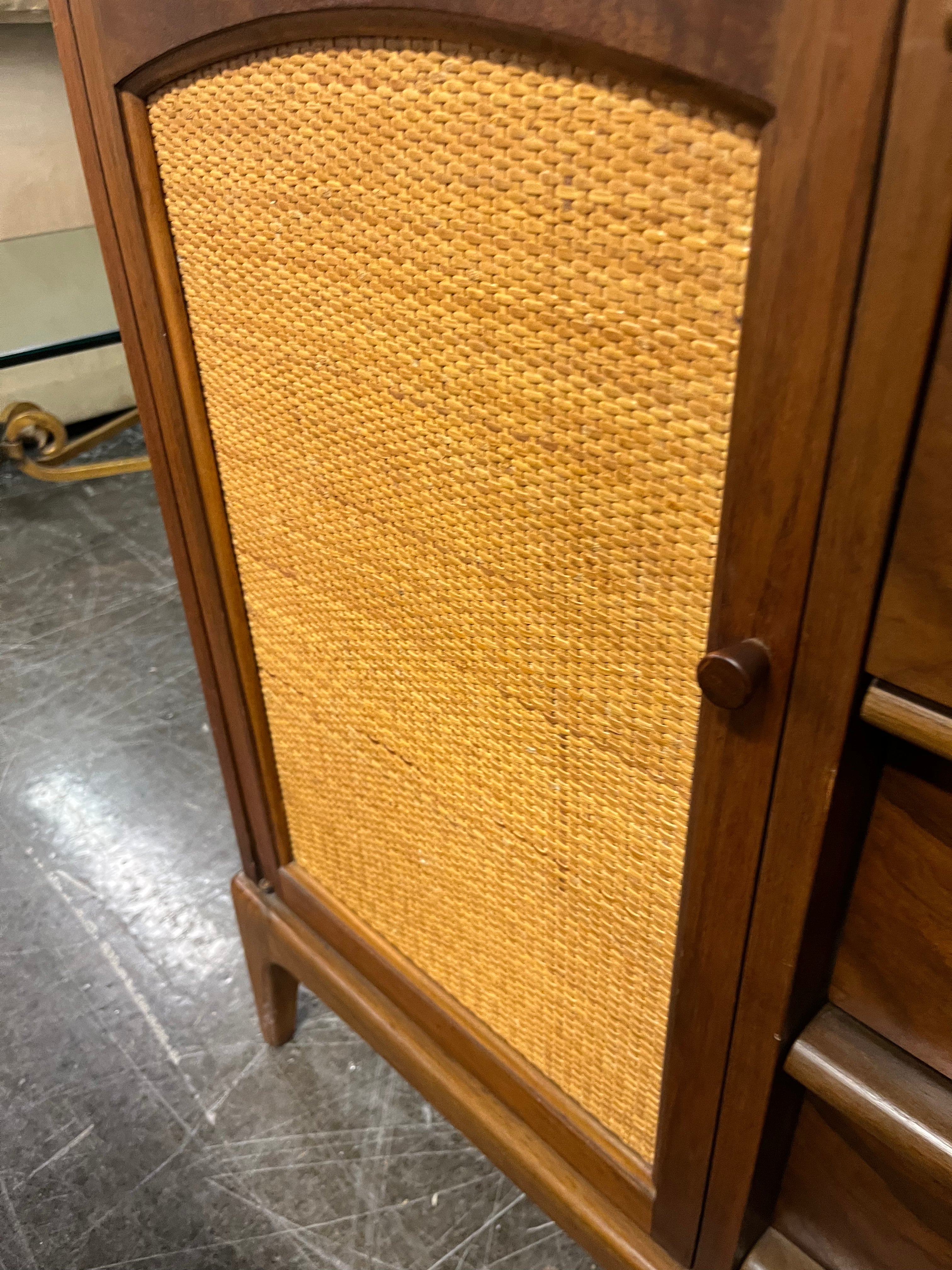 Lane Mid Century Modern Sideboard Buffet Display Case - Simply Stunning