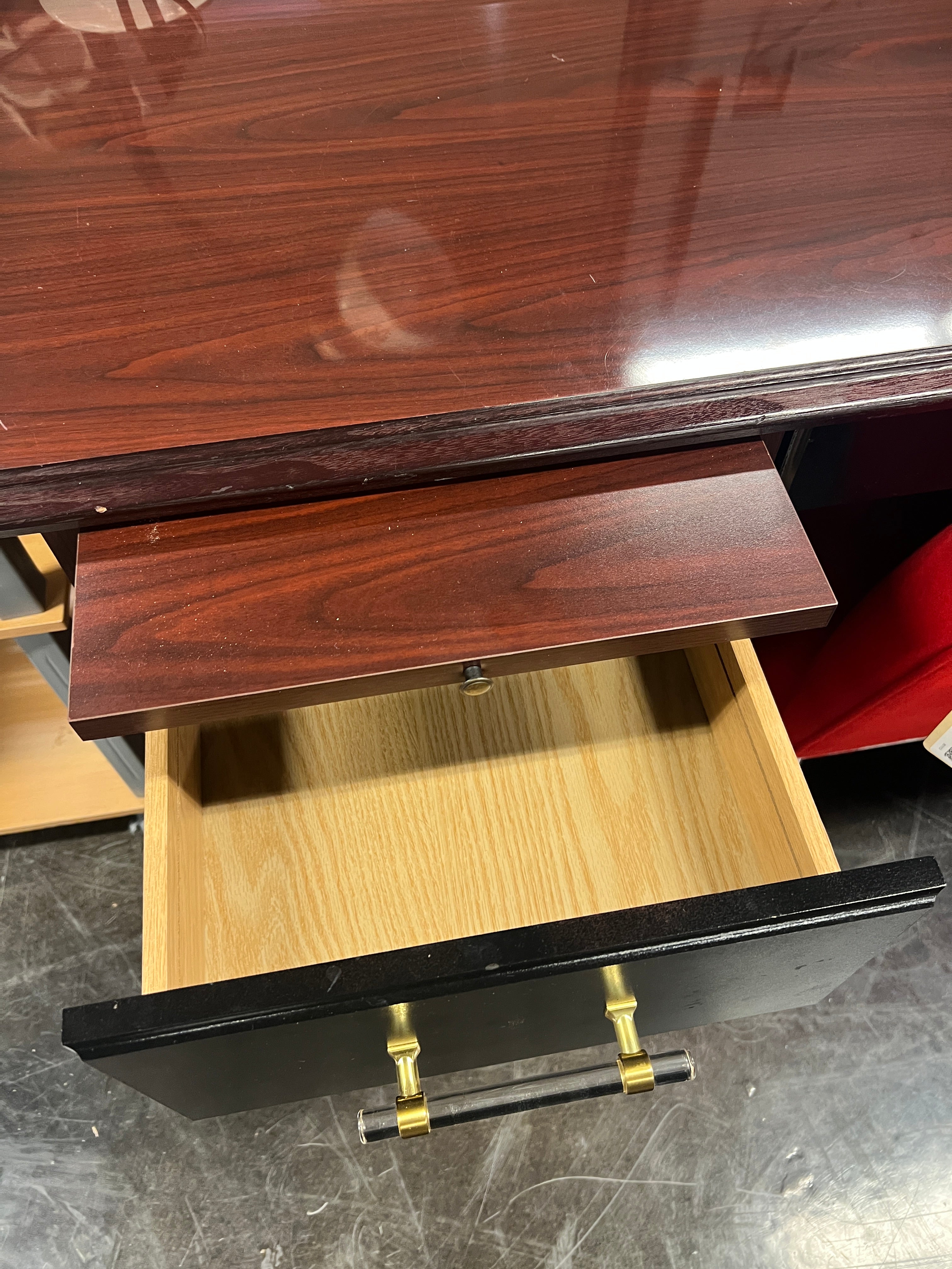 Hekman Desk with Clear Handles