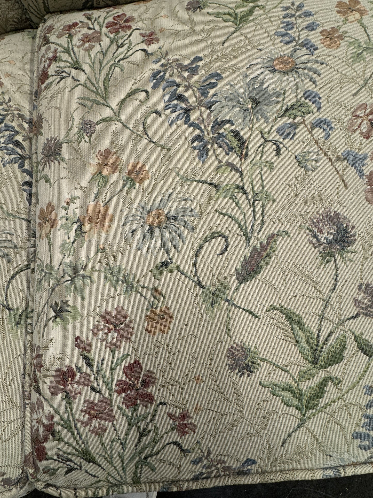 Floral Sofa Couch Flexsteel