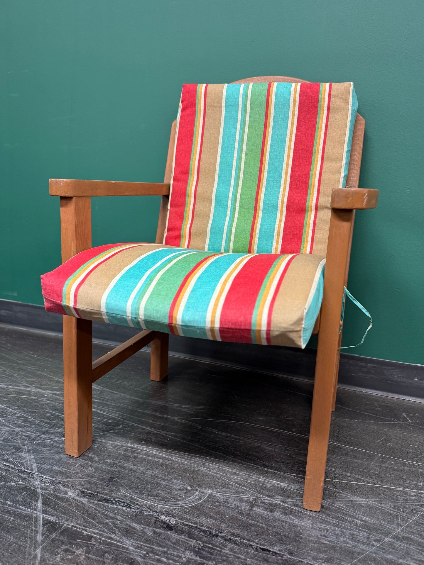 Wooden Patio Lounge Chair with Water Resistant Cushion