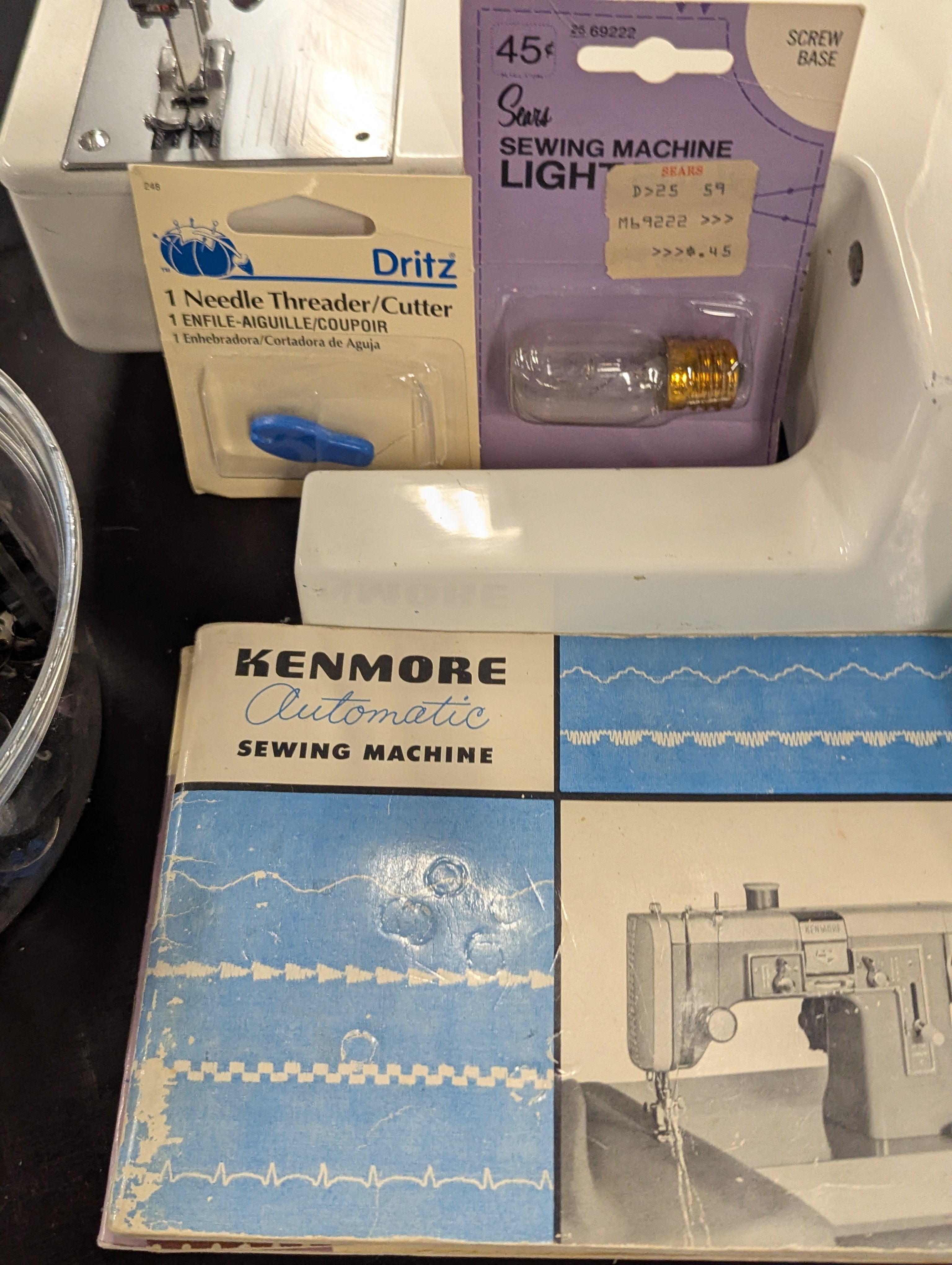 Elna Sewing Machine Elnita 250