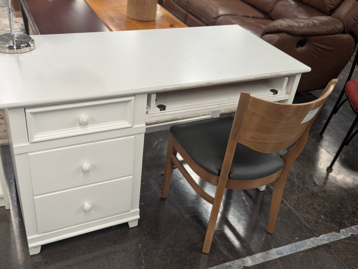 Young America: White Desk