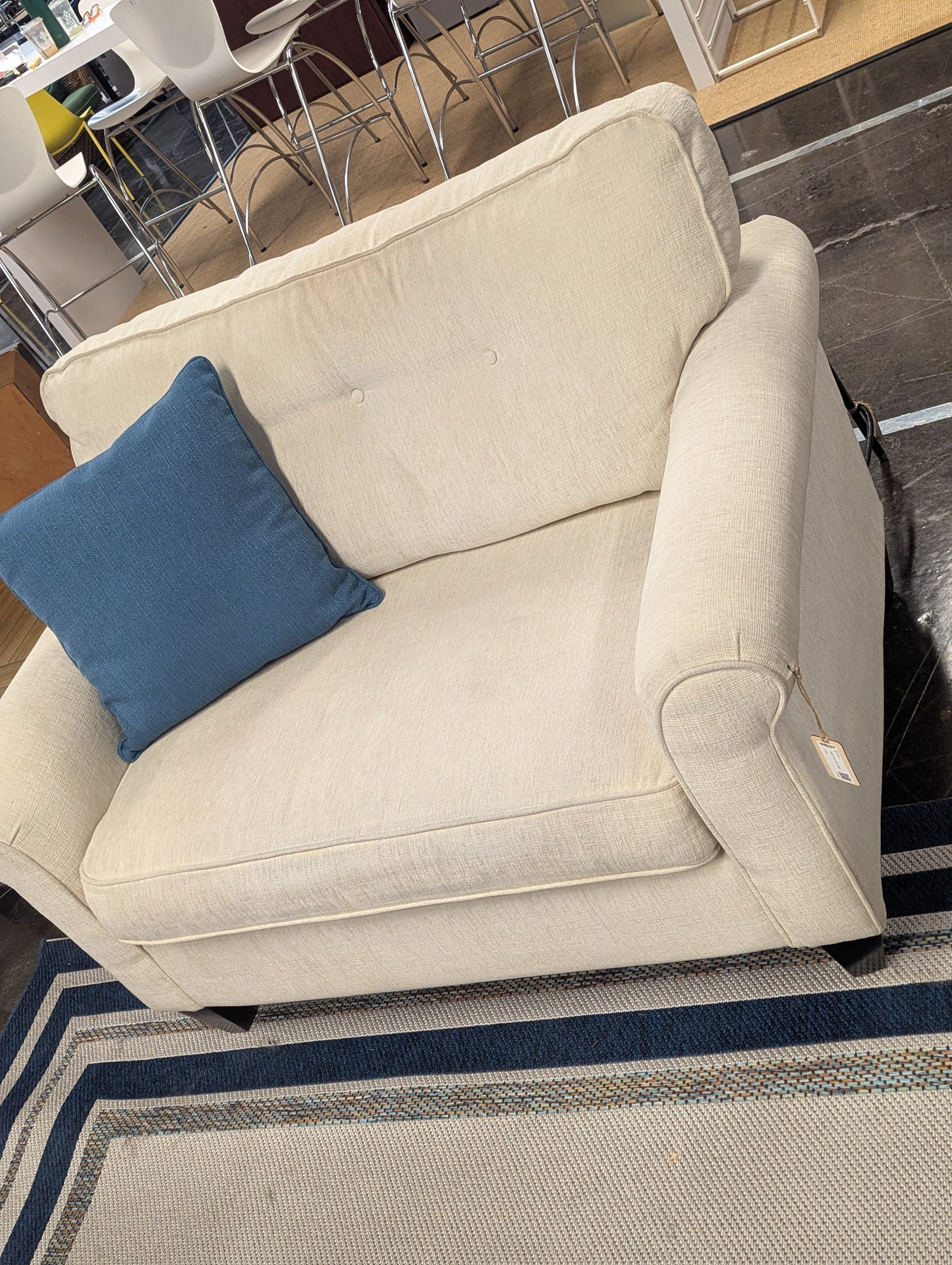Lazy boy love seat