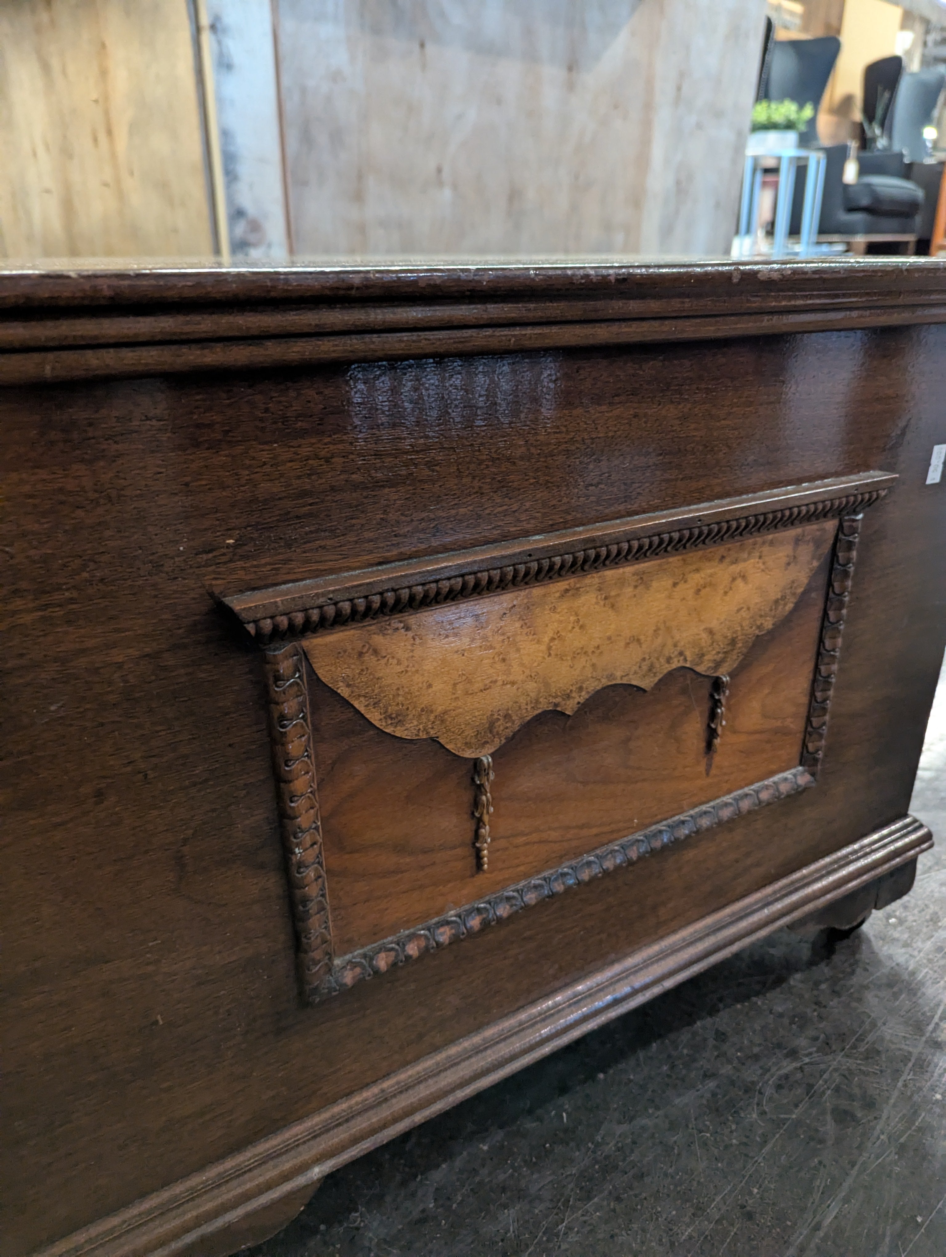 1930'5-40's Hope Chest/Trunk With Key