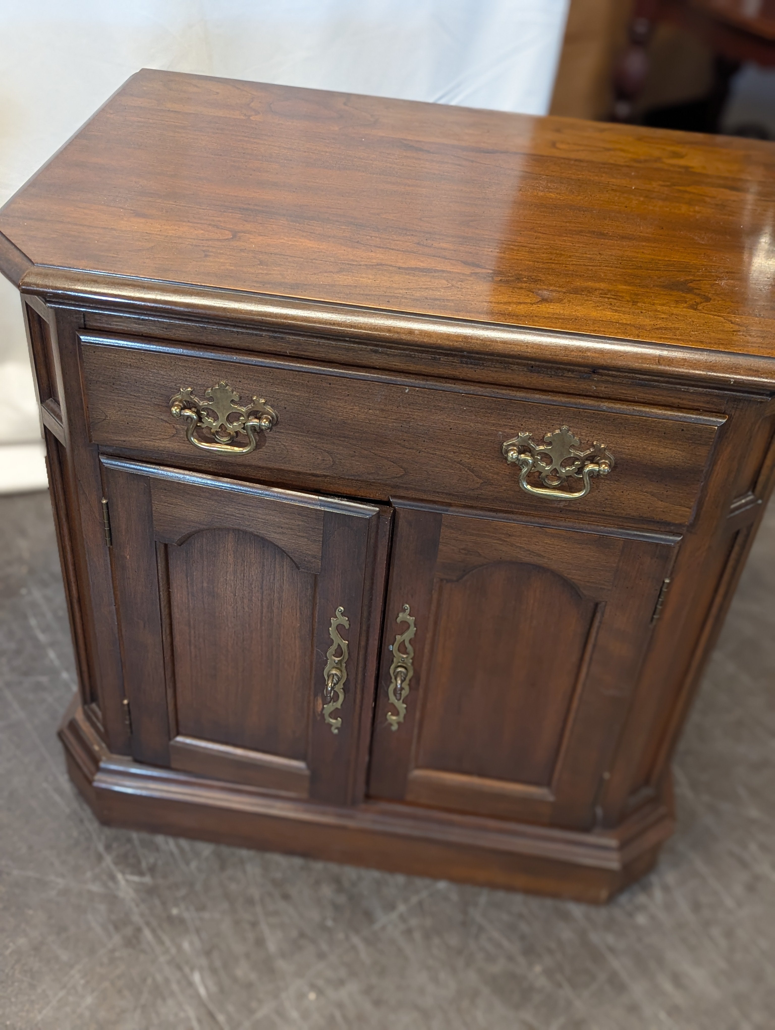 Pennsylvania House Two Door One Drawer Nightstand