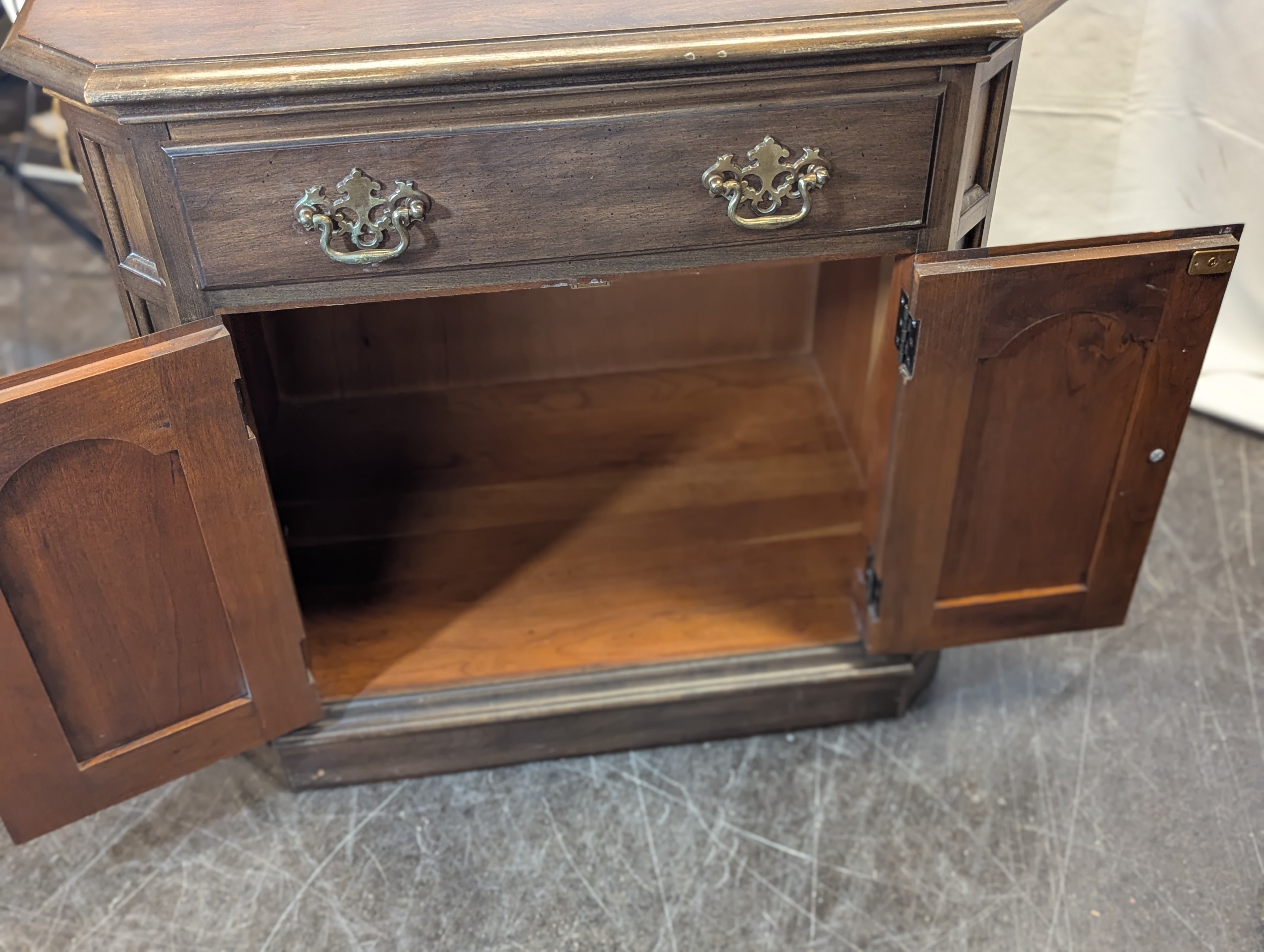 Pennsylvania House Two Door One Drawer Nightstand