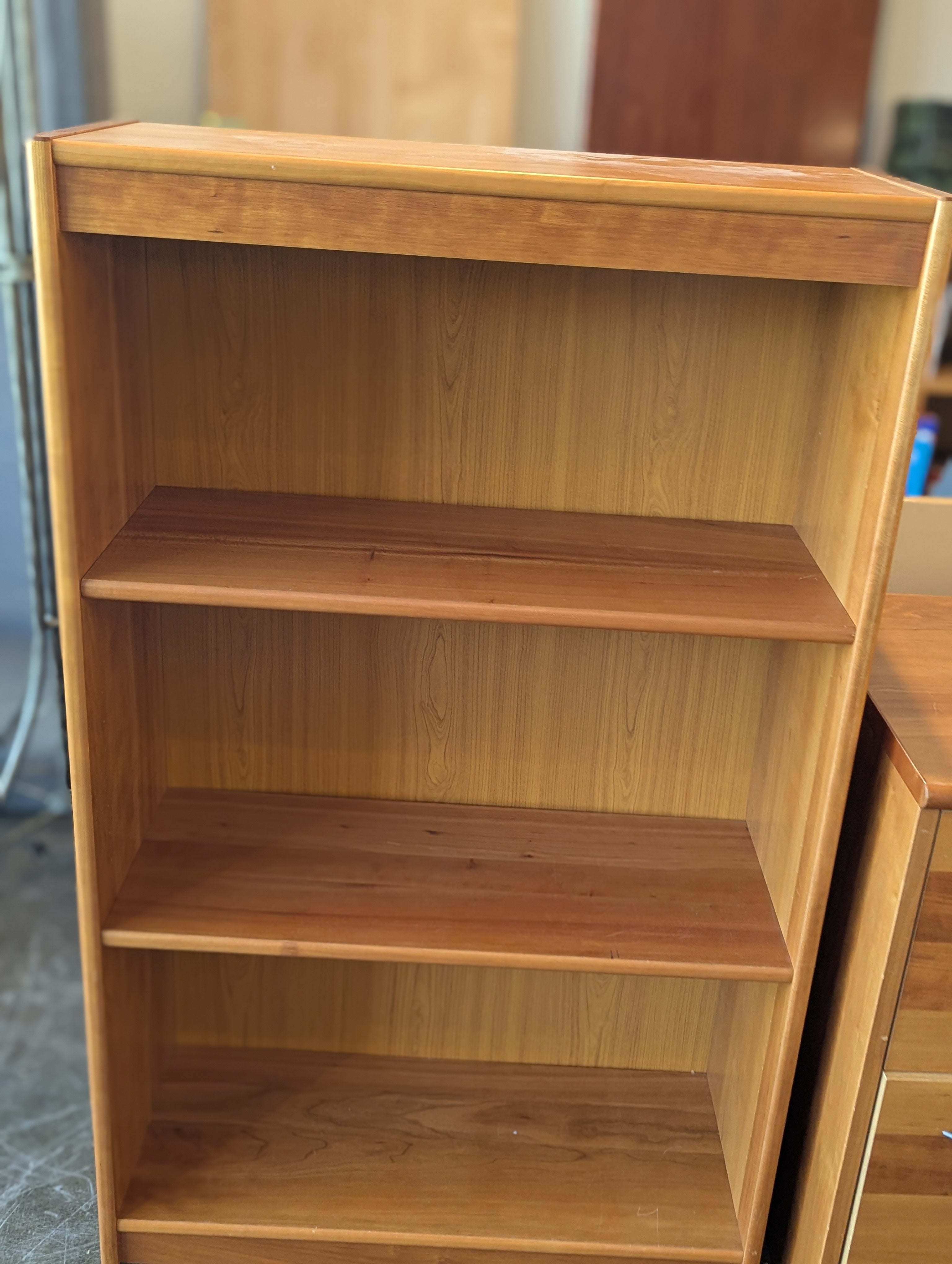 Medium 3 Shelf Bookcase