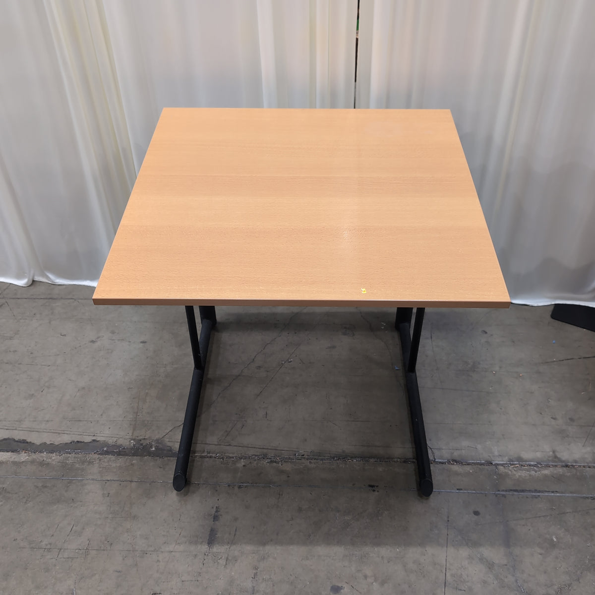 Simple Light Wood-Look Desk in Laminate