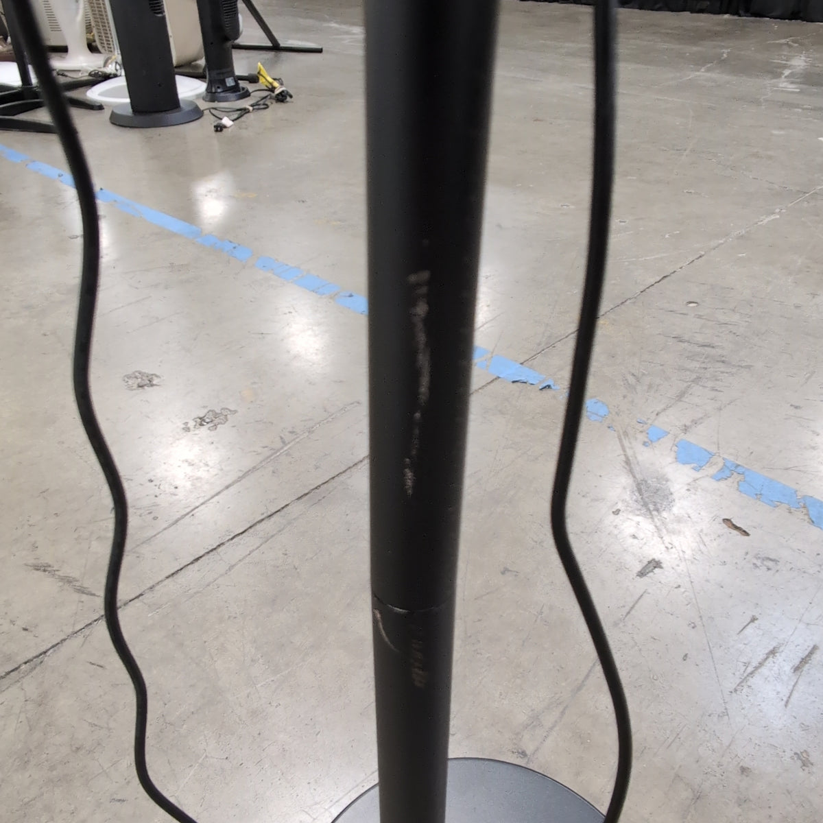 Black Metal Arched Floor Lamp with Fabric Shade