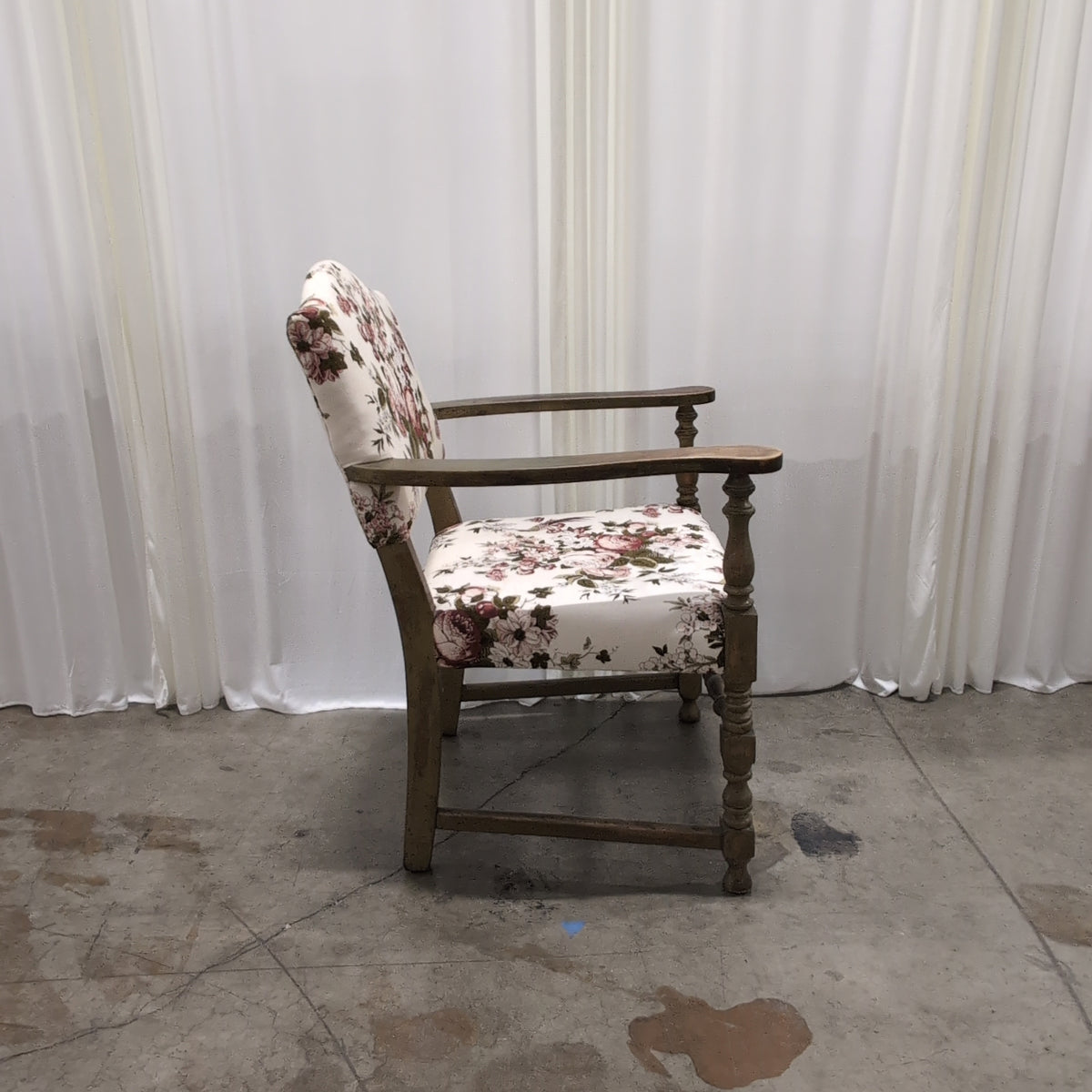 Cottage Style Floral Upholstered Armchair