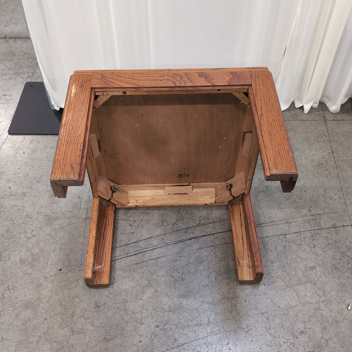 Brown Square Wood End Table with X-Pattern Top