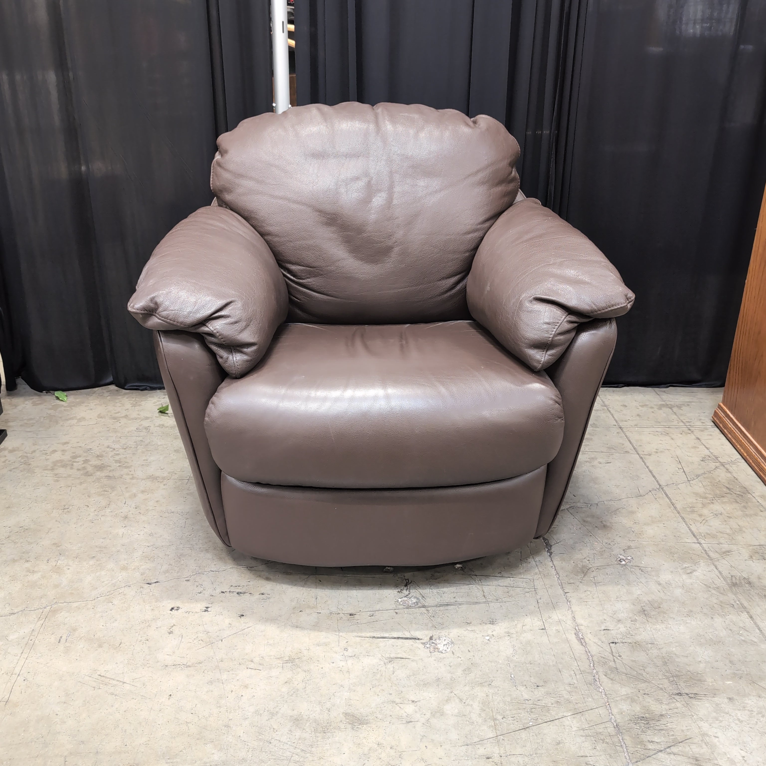 Plush Brown Leather Recliner