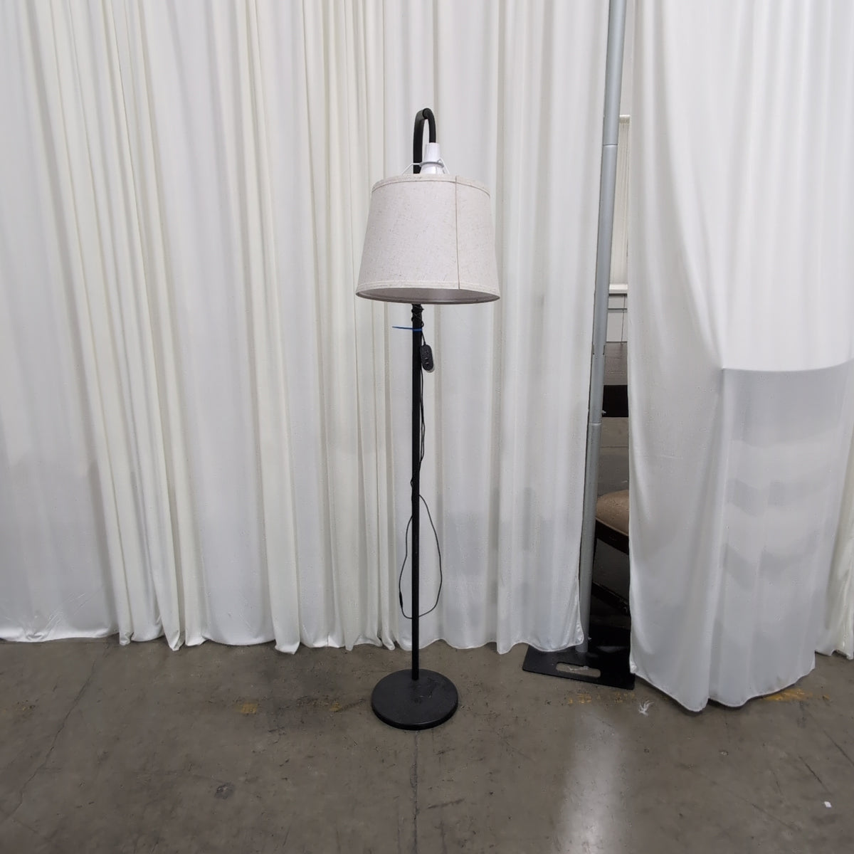 Black Metal Arched Floor Lamp with Fabric Shade