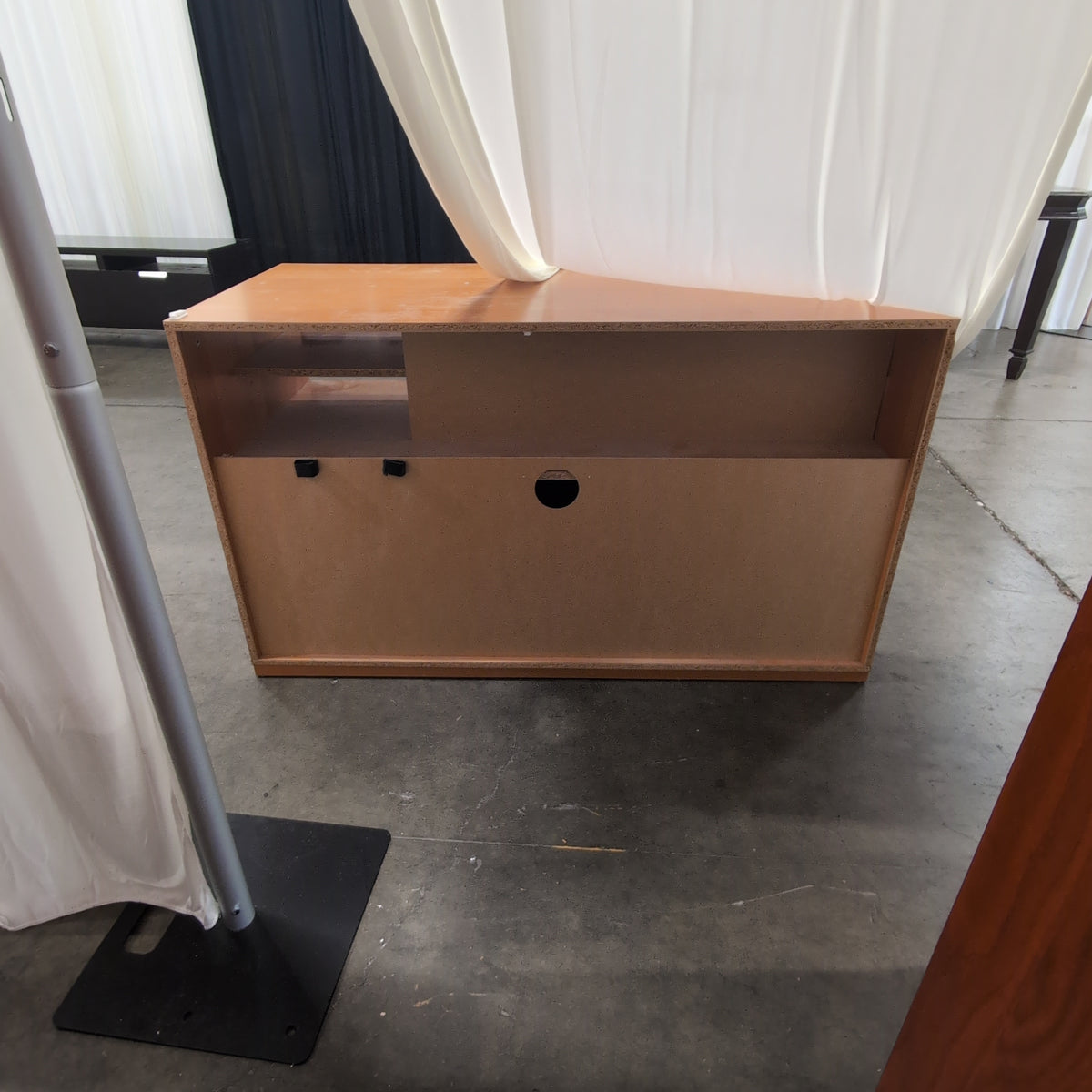 Light Wood Tone Open Shelf TV Stand