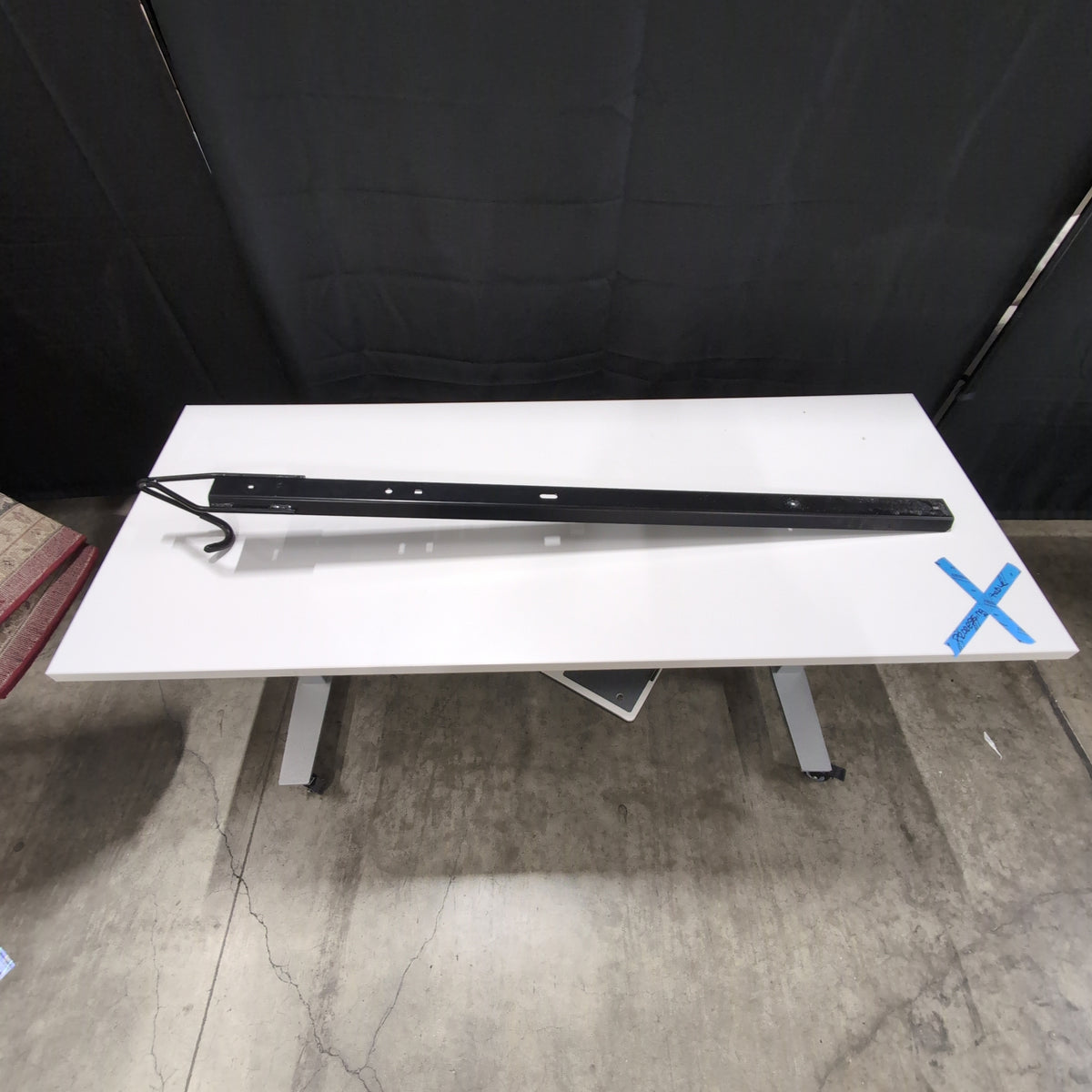 Saris Black Metal Car Bike Rack with Hooks
