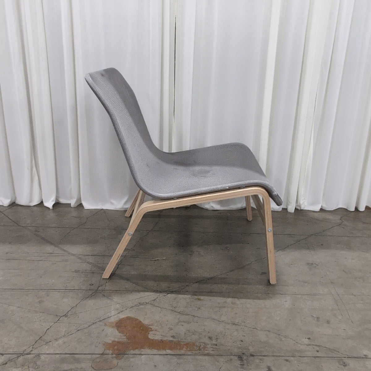 Light Wood Frame Gray Mesh Chair
