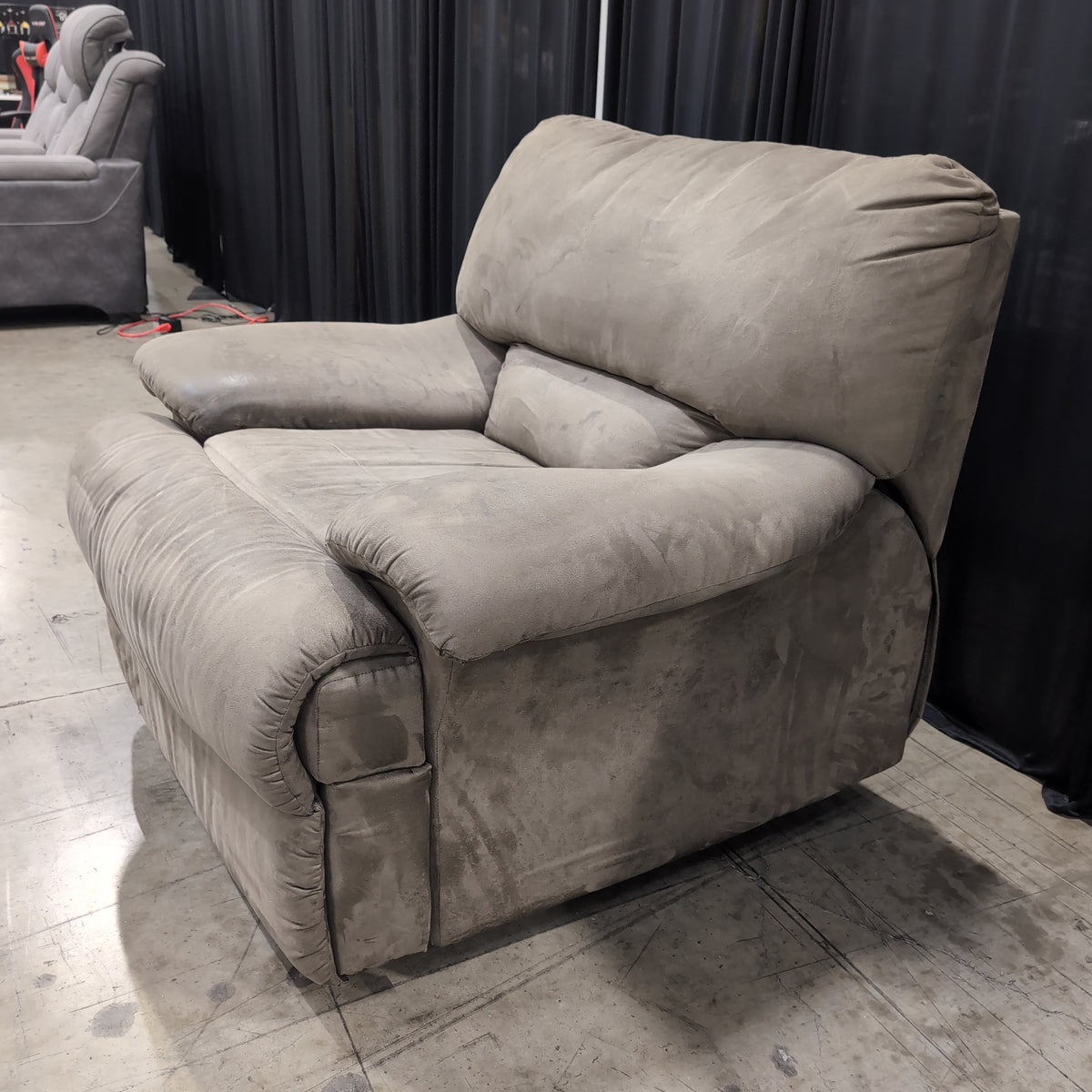 Plush Light Gray Recliner in Soft Fabric