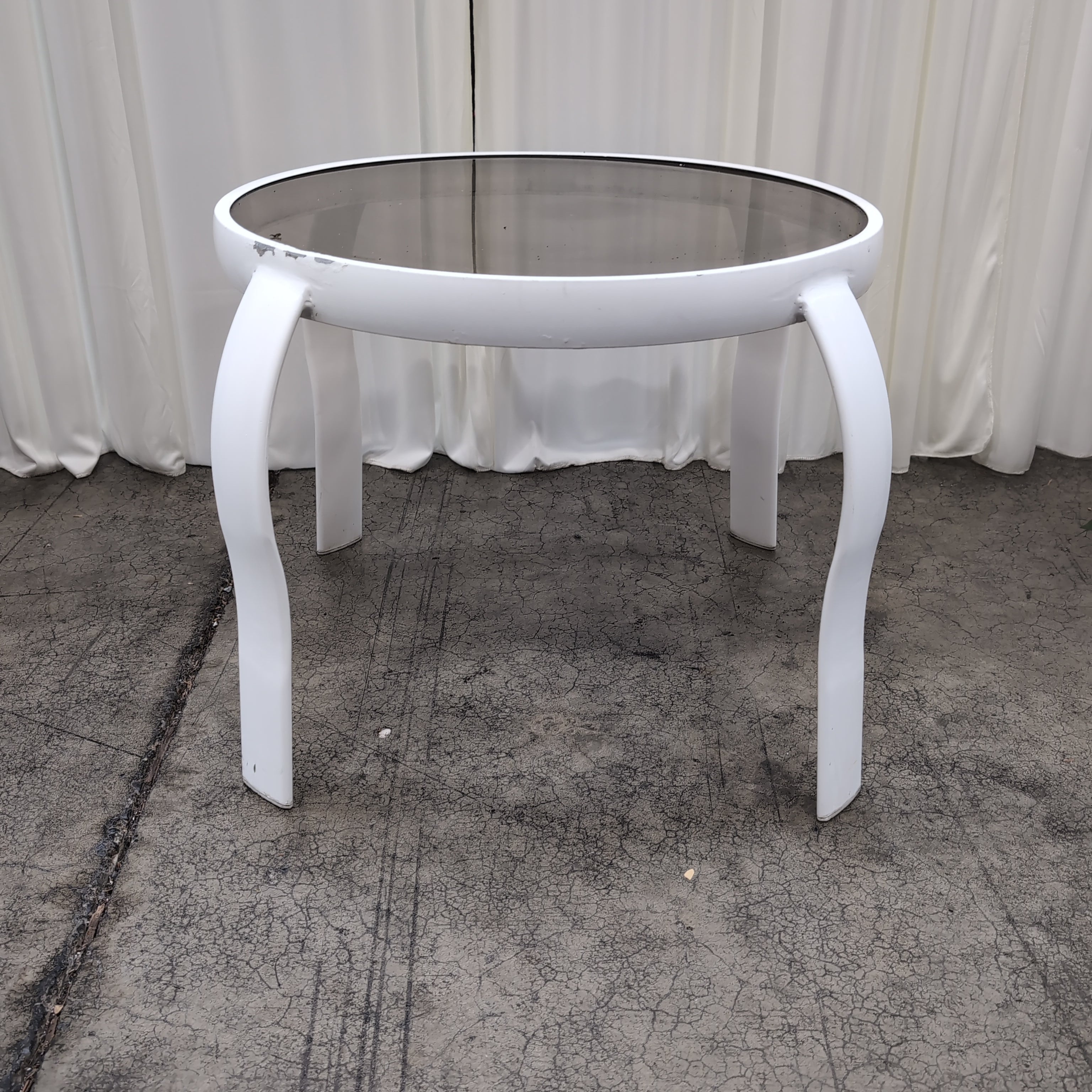 White Oval Smoked Glass Coffee Table with Curved Legs