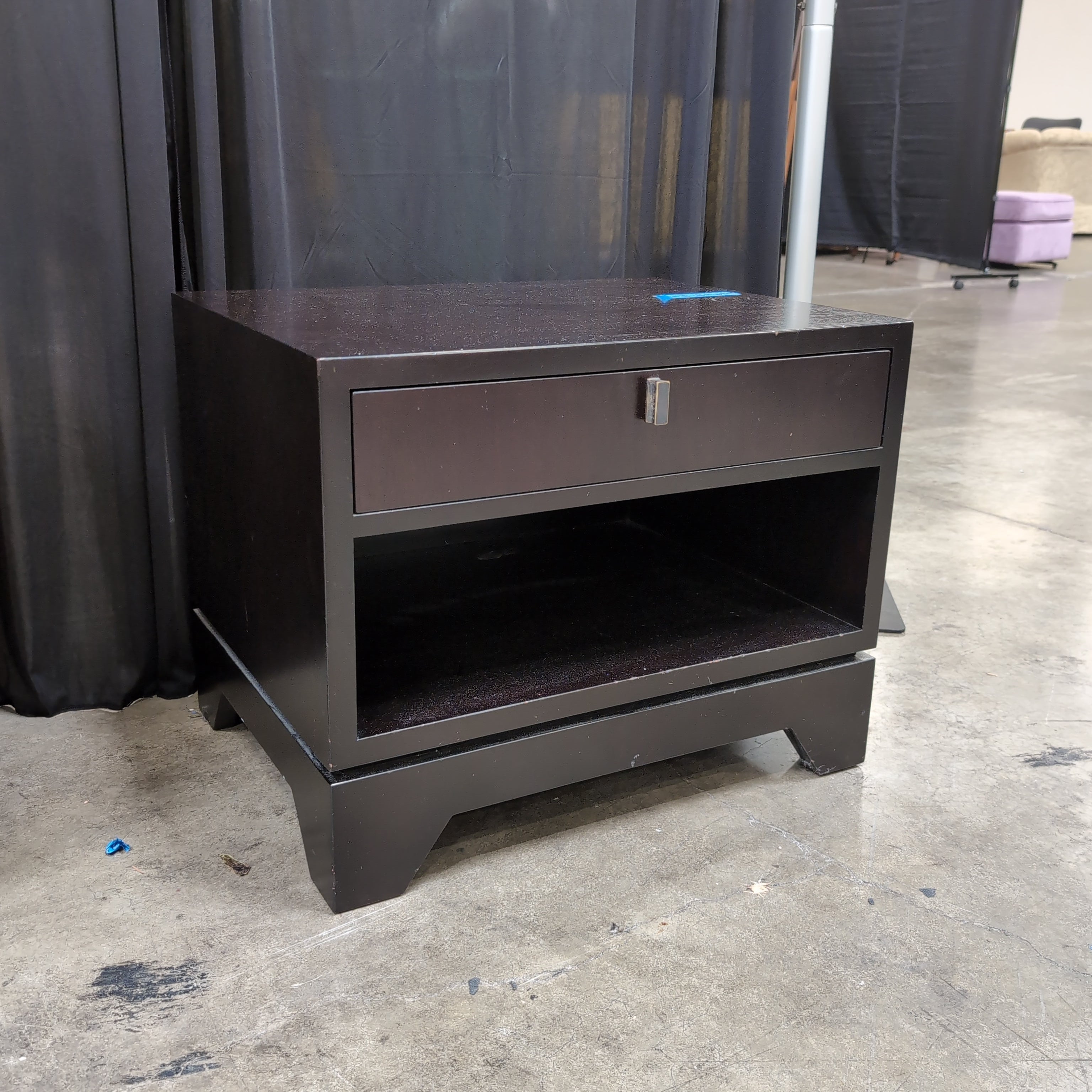 Black Wood One-Drawer Nightstand
