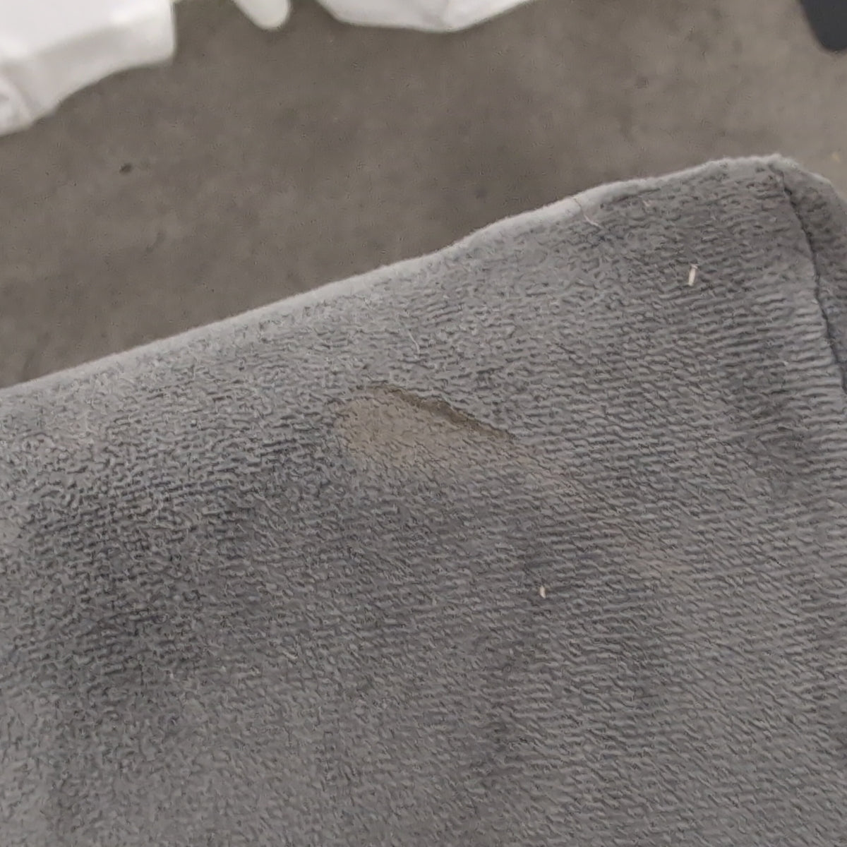 Tufted Grey Velvet Loveseat