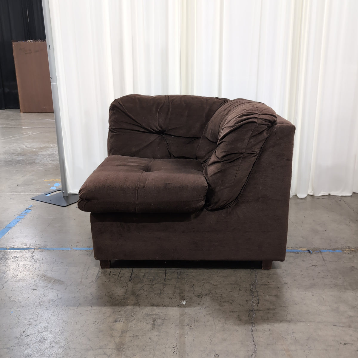 Plush Brown Microsuede Armchair with Tufted Cushion