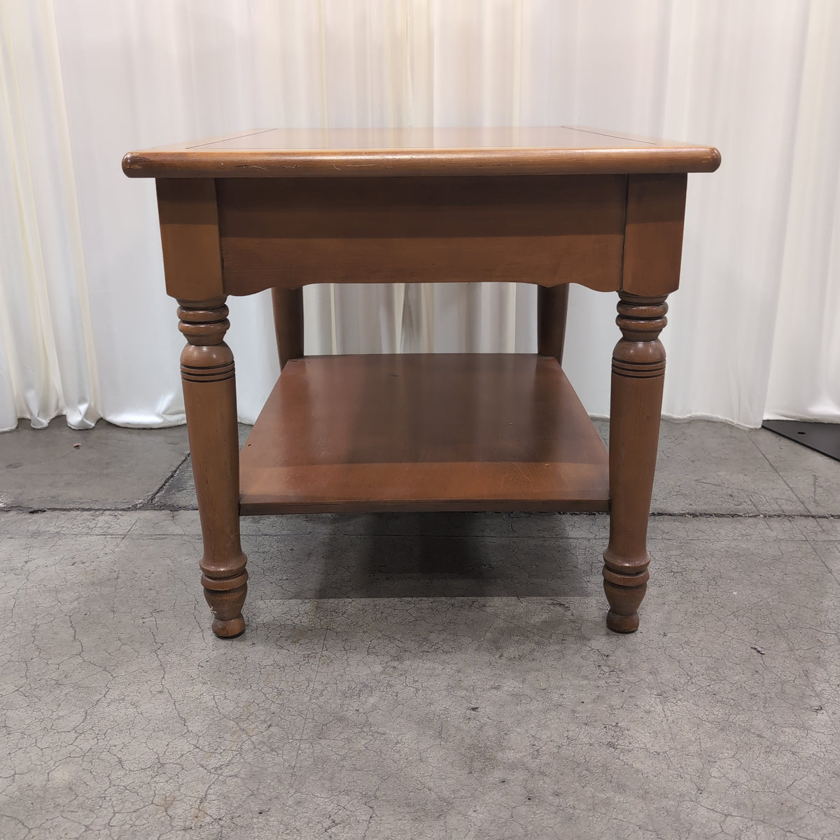 Traditional Light Wood End Table with Drawer