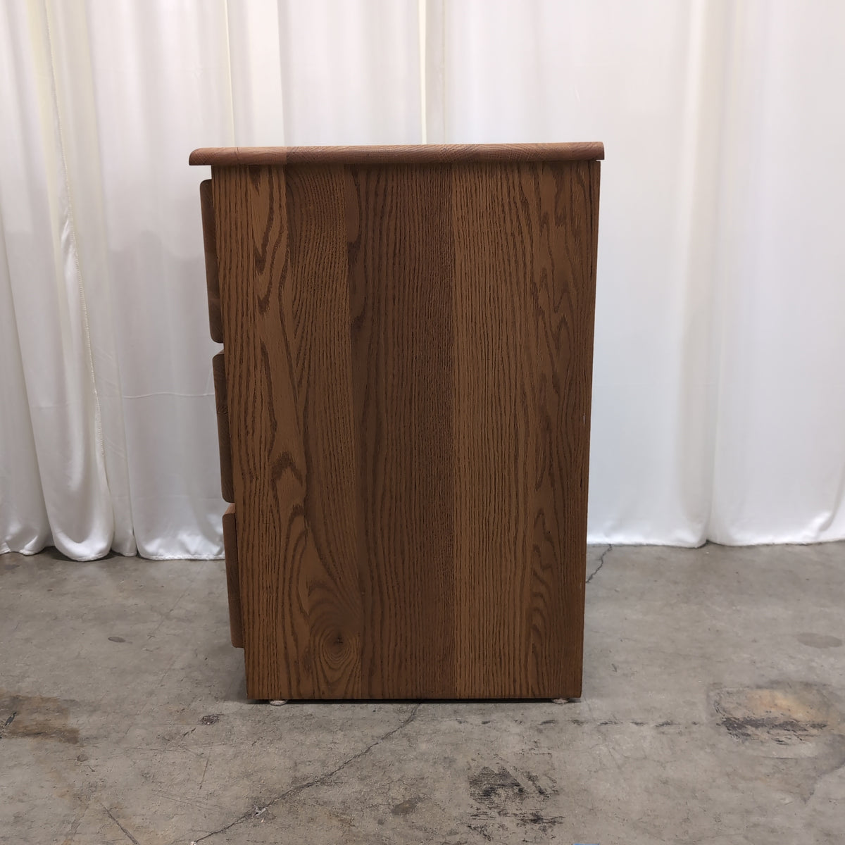 Natural Oak Two-Drawer Nightstand in Wood