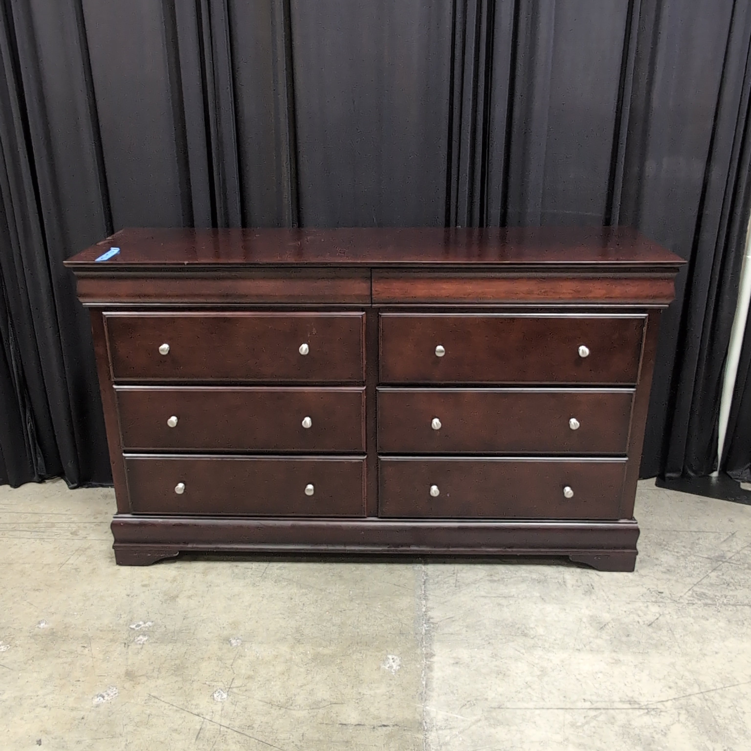 Traditional Six-Drawer Dresser in Dark Wood Finish