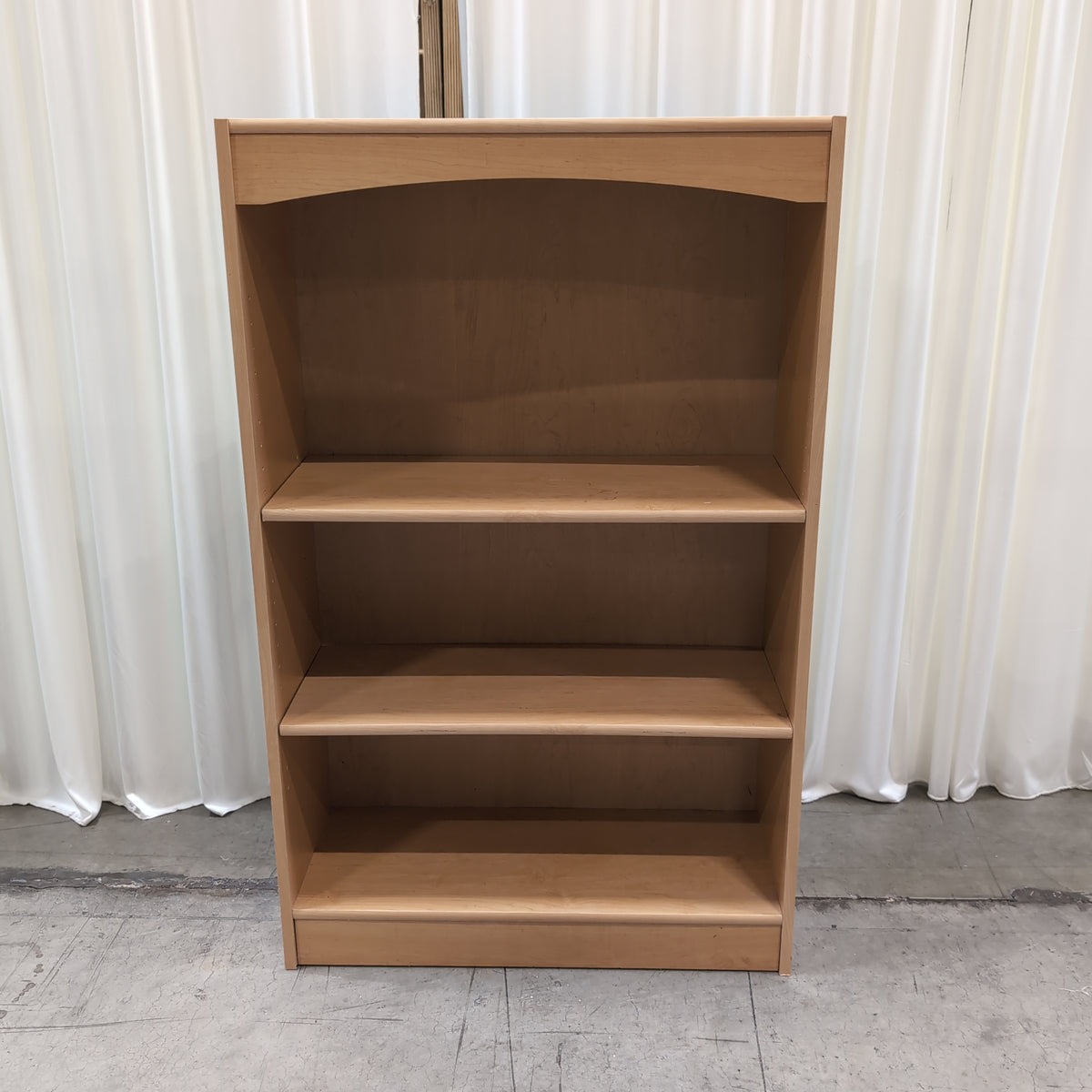 Light Wood Three-Shelf Bookcase with Arched Top