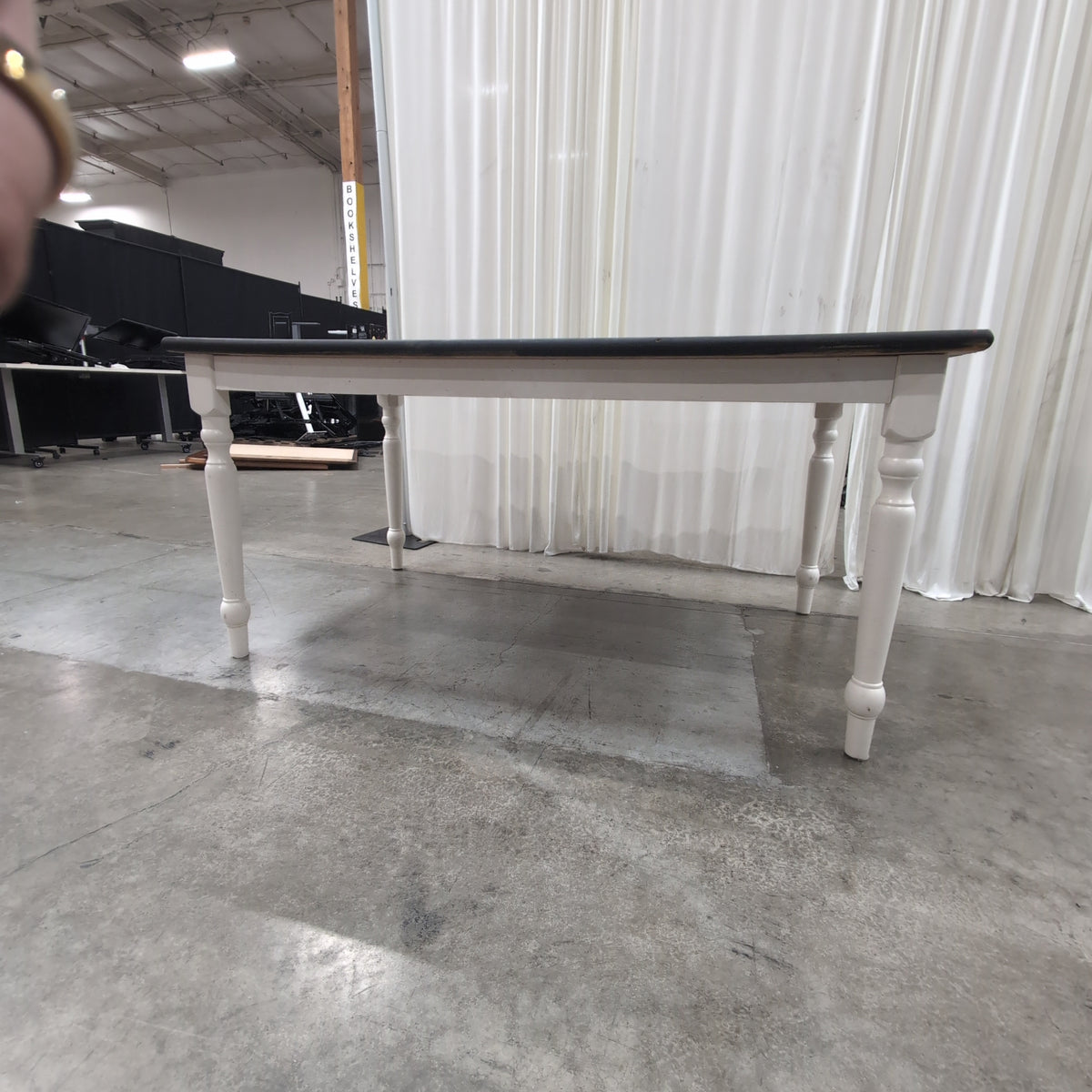 Farmhouse Style Dining Table with Turned White Legs