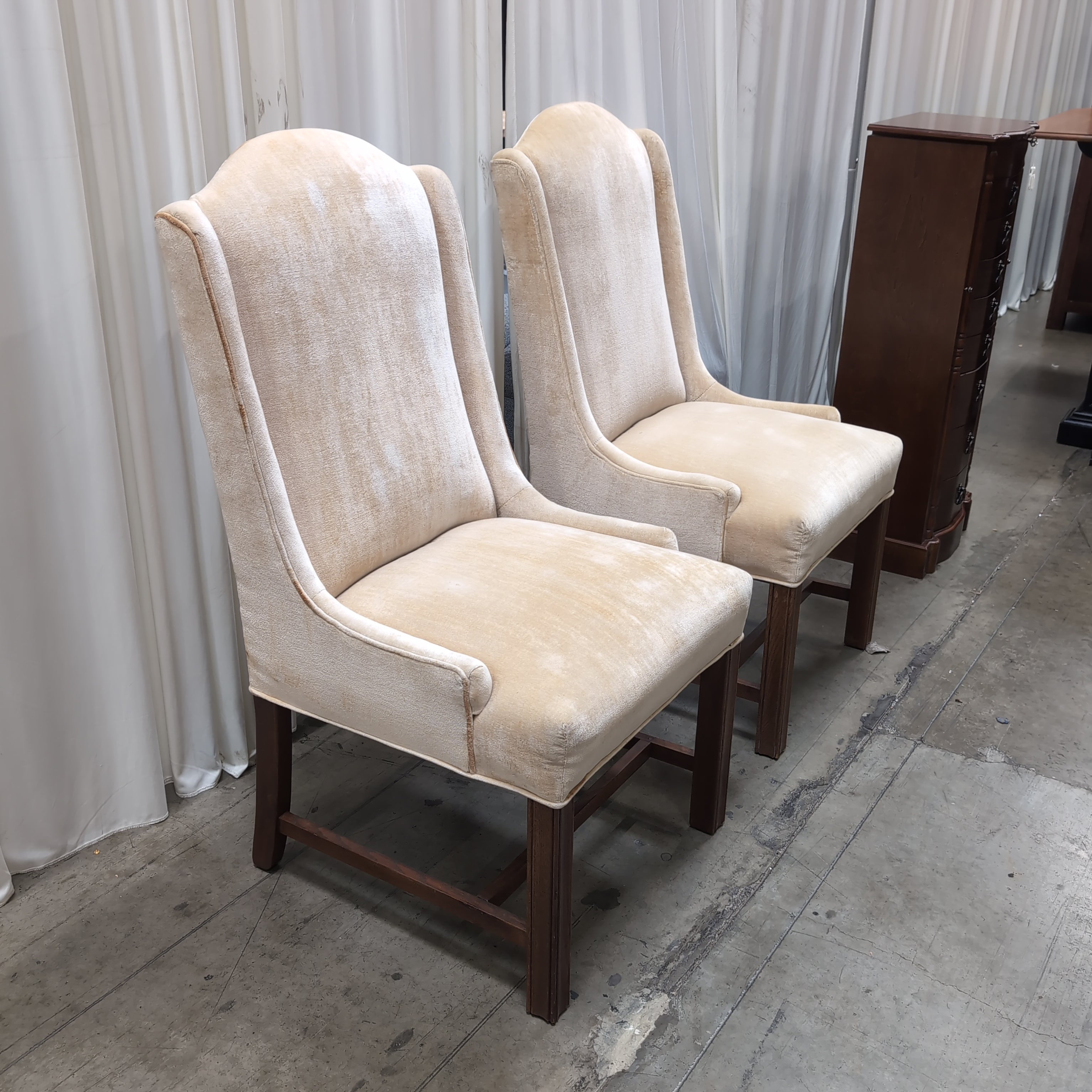 Wingback Style Upholstered Dining Chair in Beige Fabric