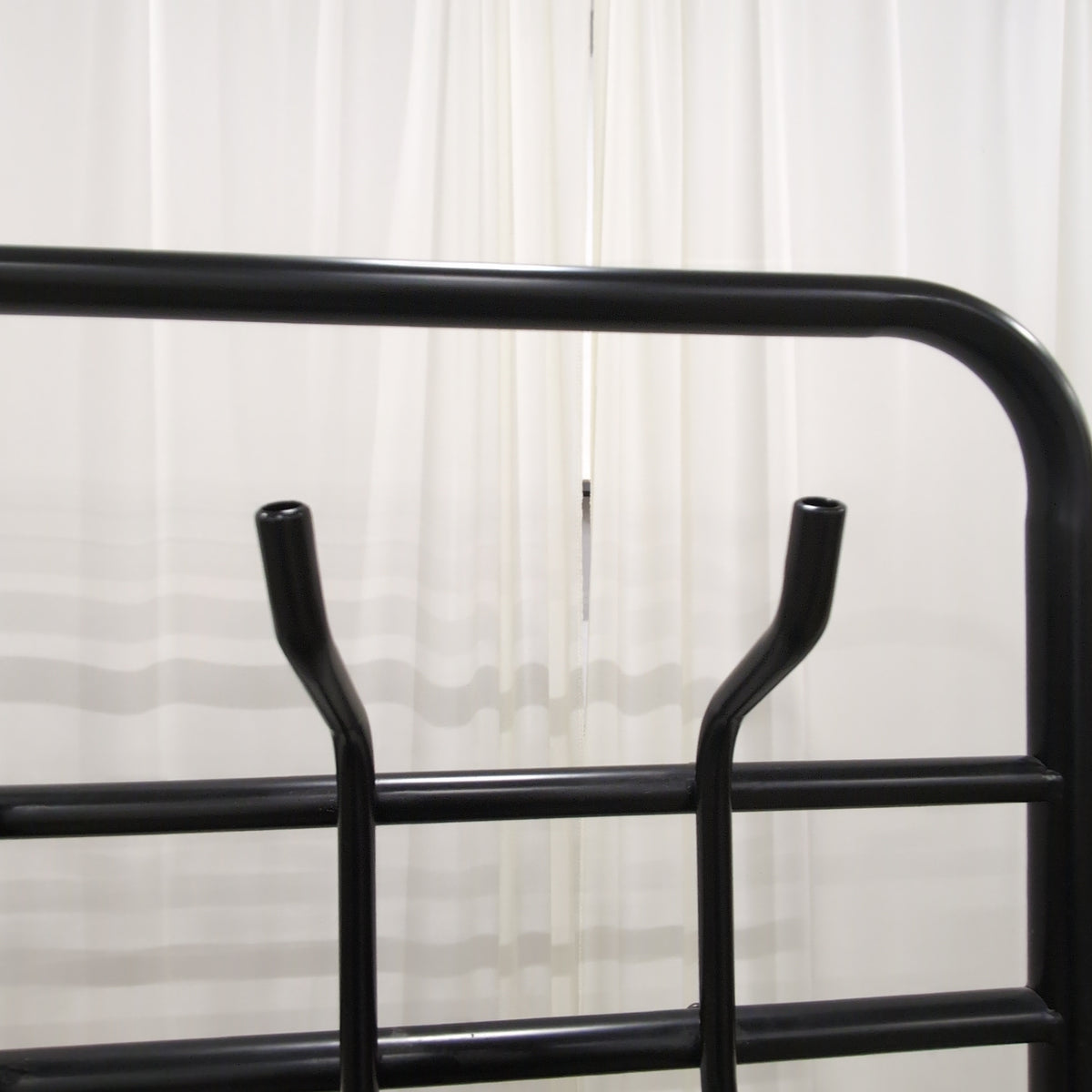 Black Metal Hall Tree with Upholstered Bench