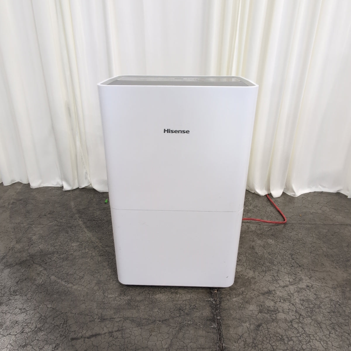 Hisense White Portable Air Conditioner with Exhaust Hose