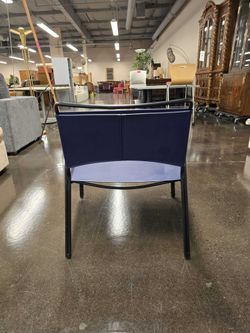 M.A.D. Blue Trace Lounge Chair – Sleek Modern Design