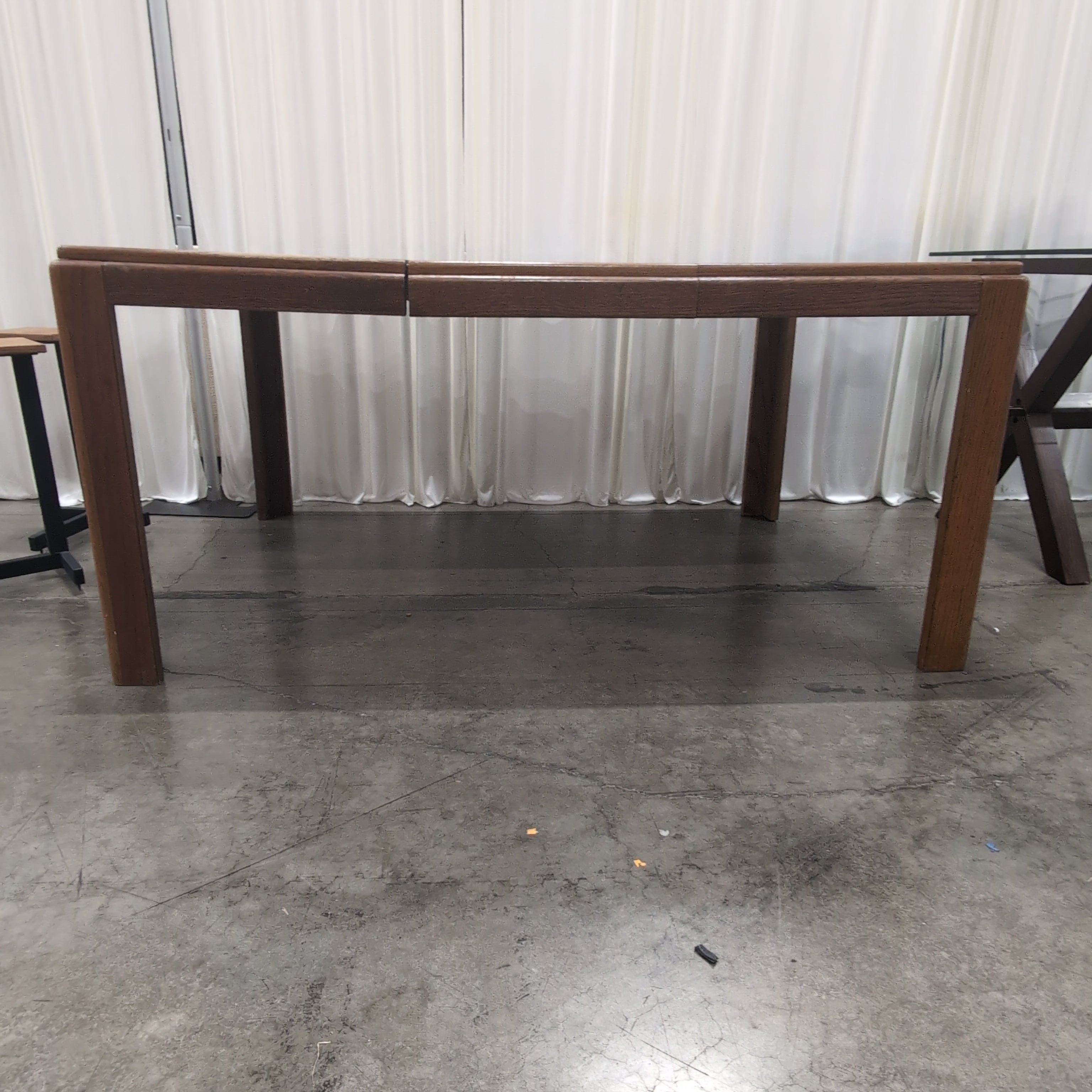 Light Brown Wood Extendable Dining Table with Leaves