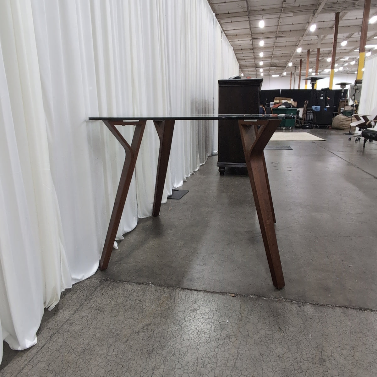 Lumisource Mid-Century Style Glass Top Coffee Table with Tapered Legs