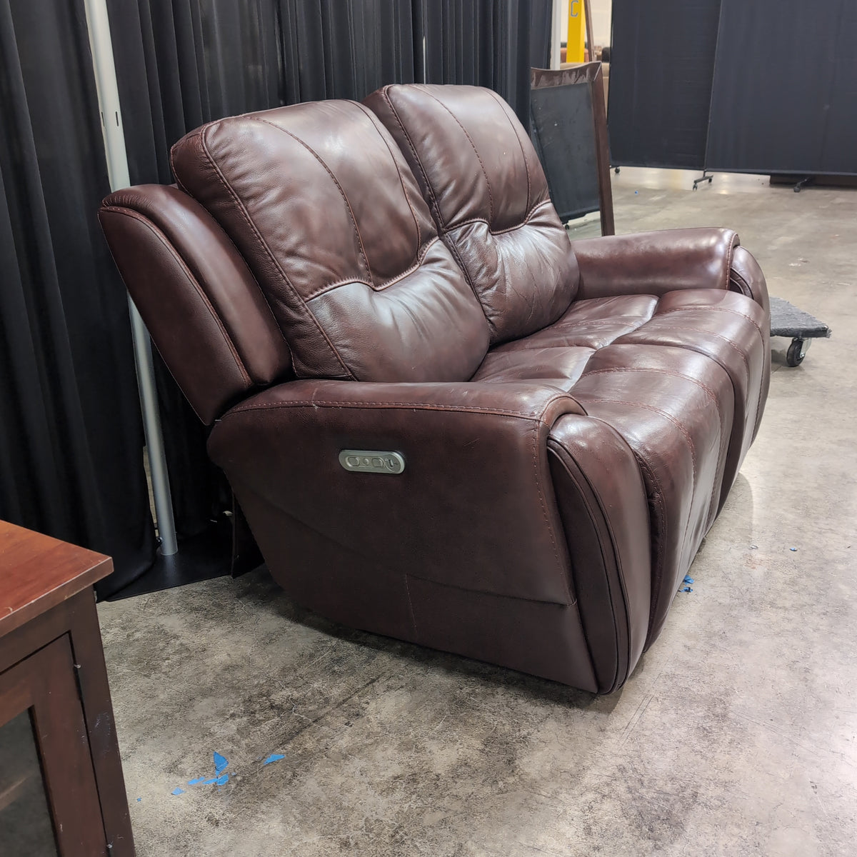 Flexsteel Dark Brown Leather Loveseat with Reclining Seats