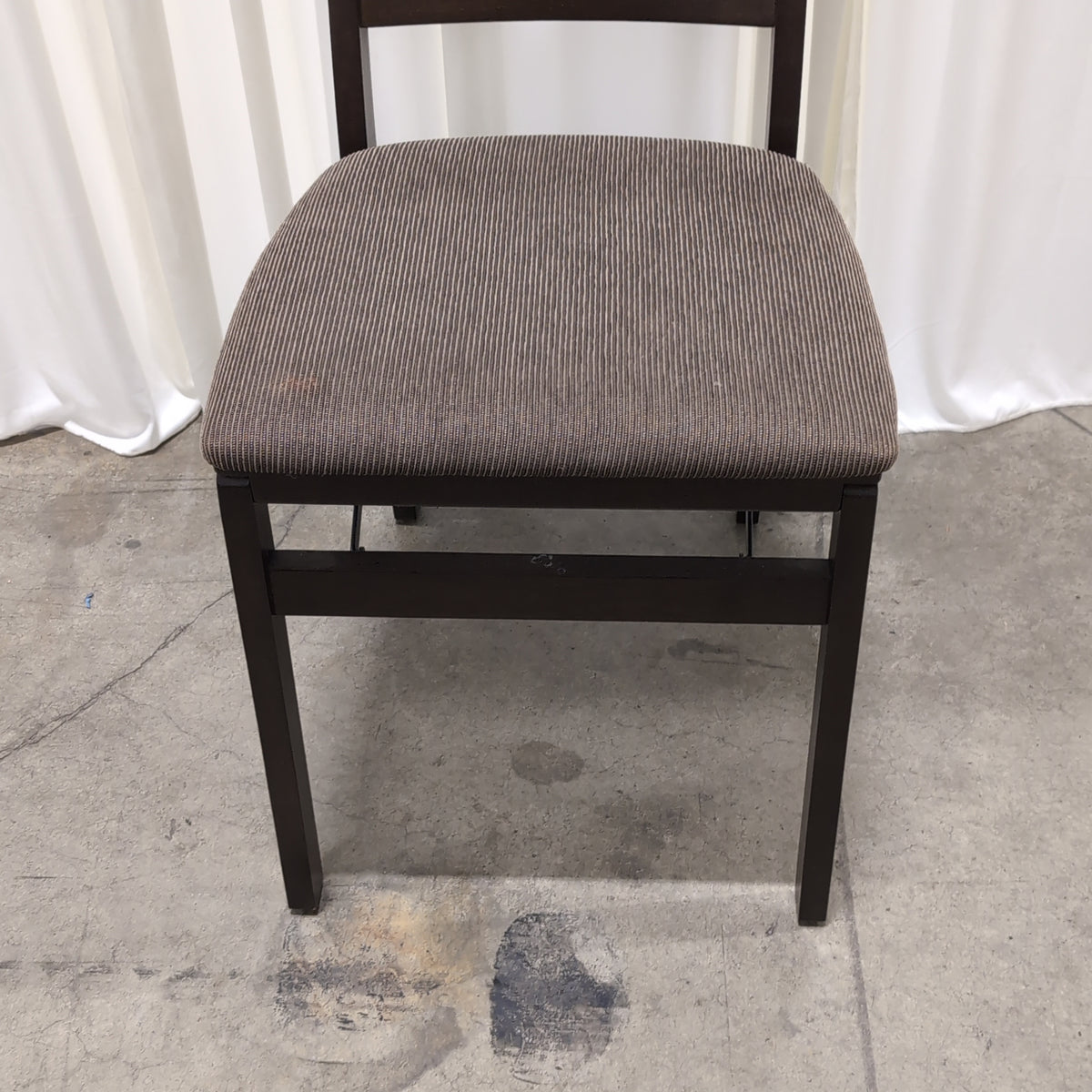 Dark Wood Slat Back Dining Chair with Upholstered Seat