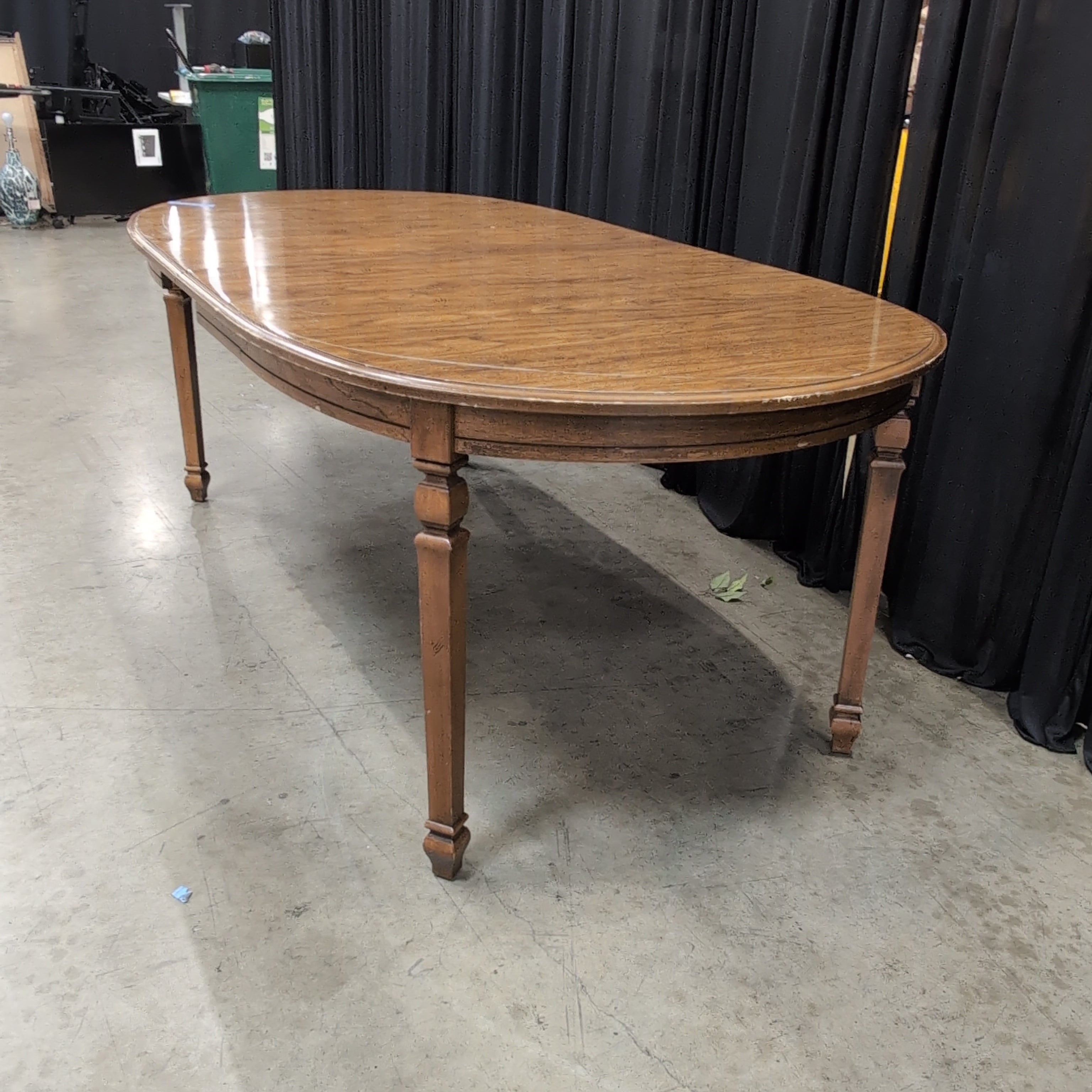 Oval Wood Dining Table with Turned Legs