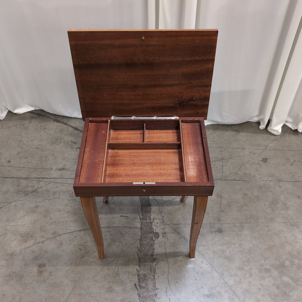Traditional Brown Wood Floral Inlay Jewelry Box