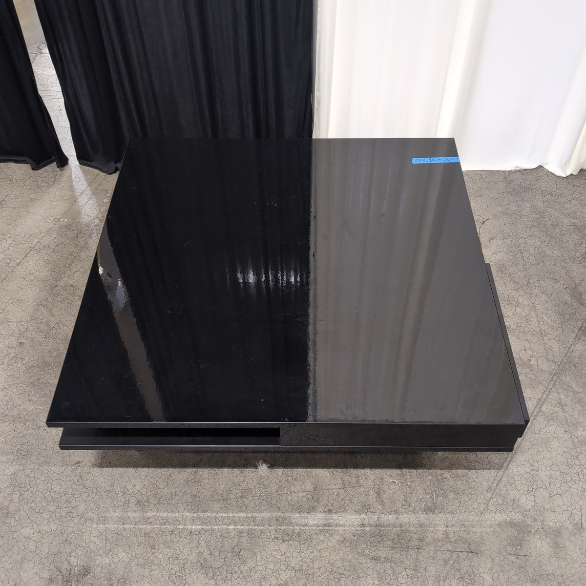 Modern Black Glossy Coffee Table with Metal Legs
