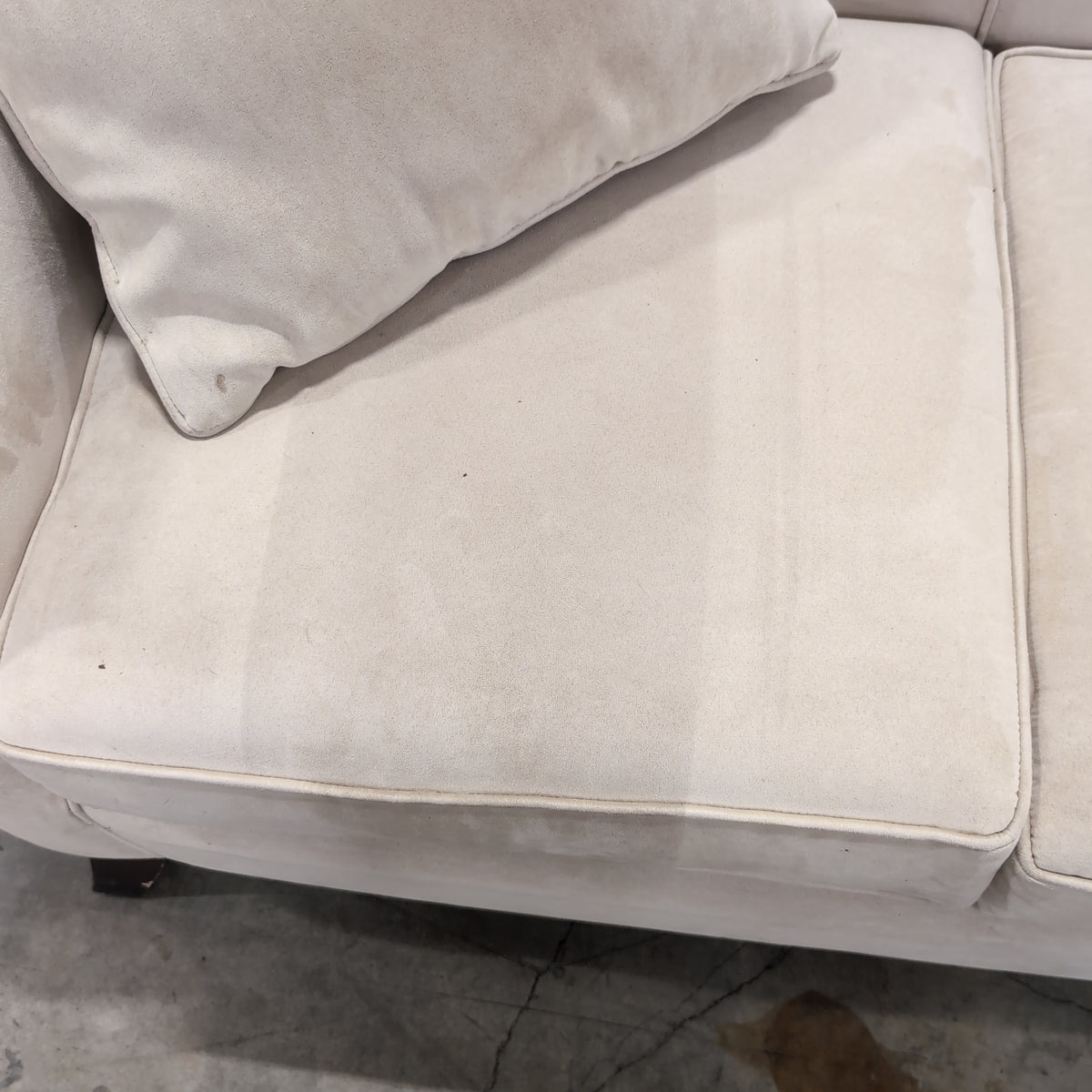 Light Beige Rolled Arm Loveseat in Upholstered Fabric