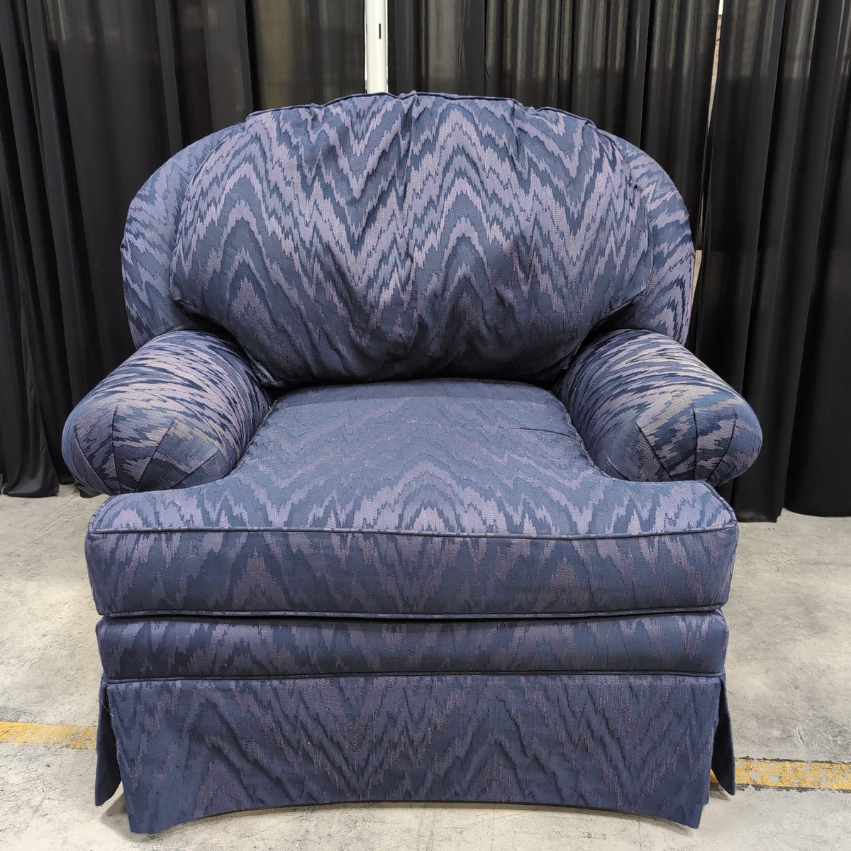 Plush Deep Purple Recliner with Zigzag Pattern