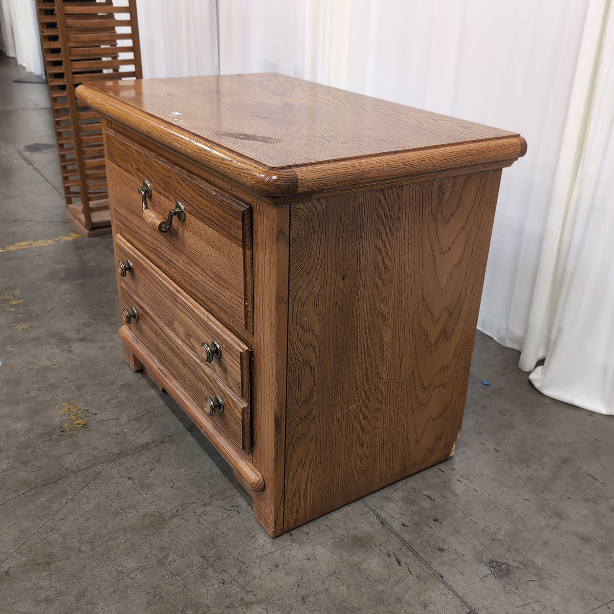 Traditional Oak Wood Nightstand with Brass Hardware