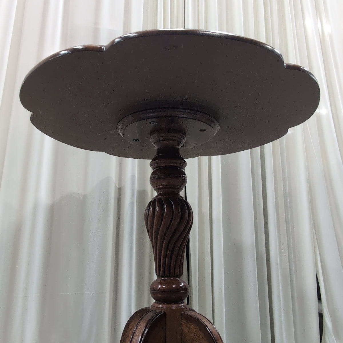 Decorative Inlaid Wood End Table with Pedestal Base